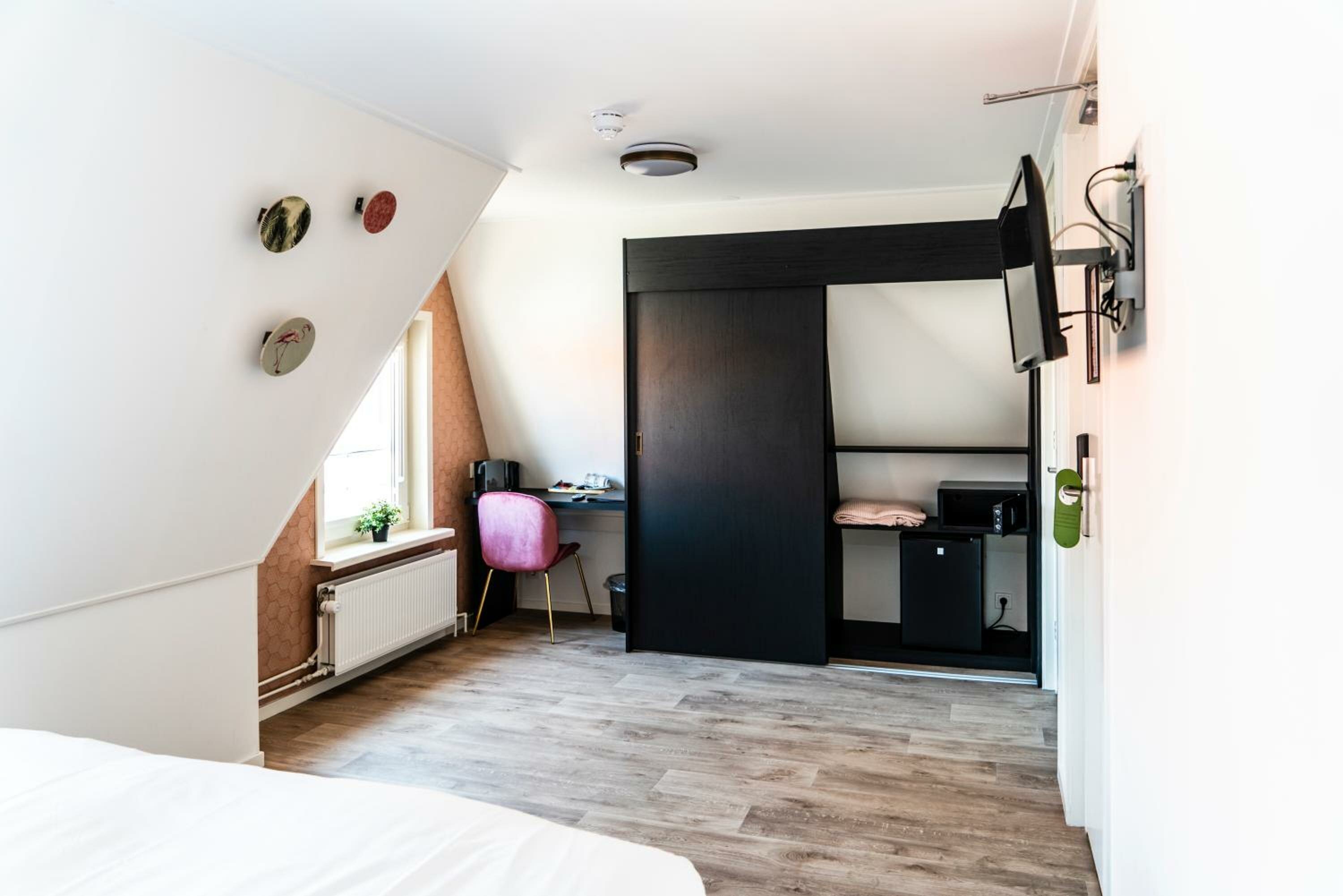 Superior Double Room - no pets allowed