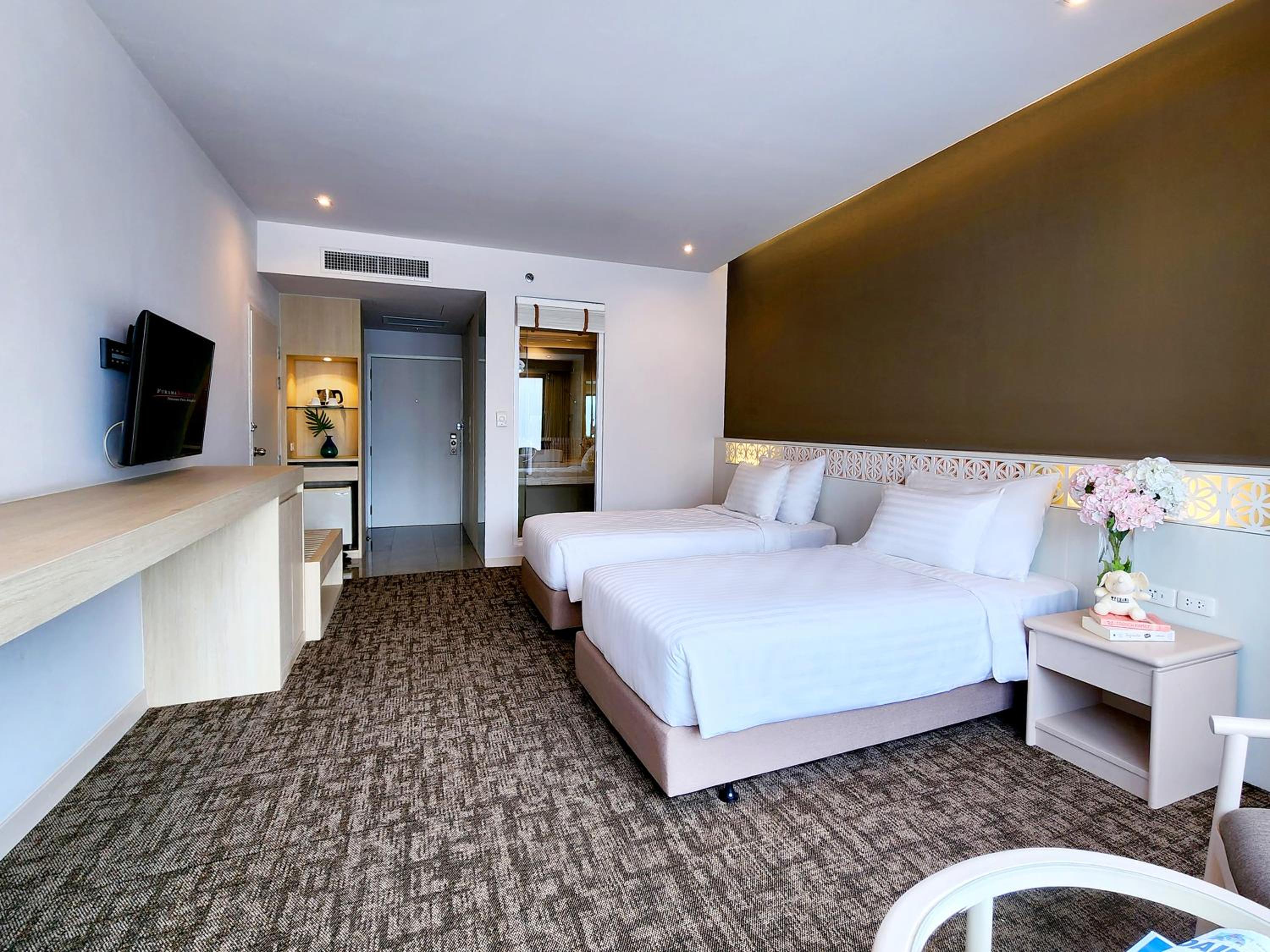 Large Twin Room