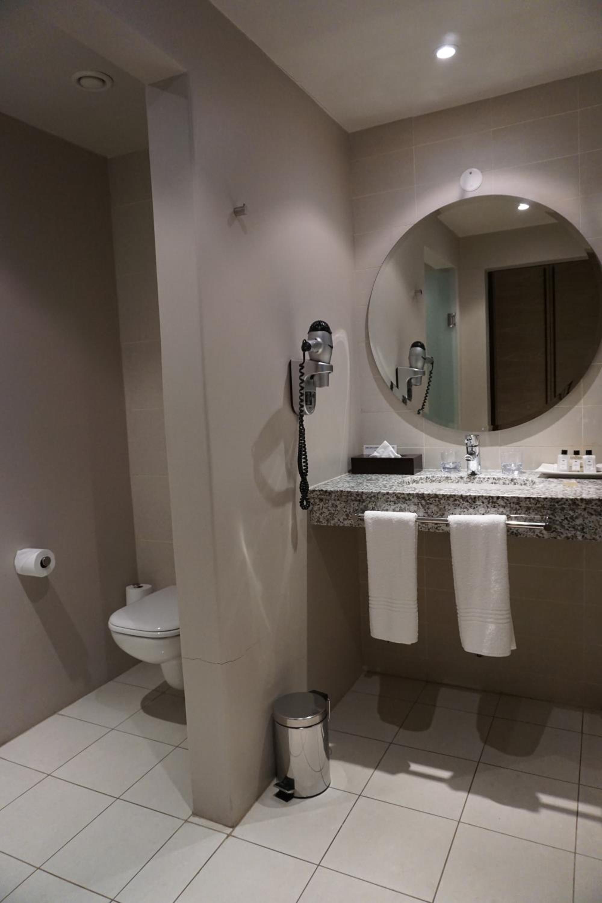 First Floor Back Facing Room No Sea View