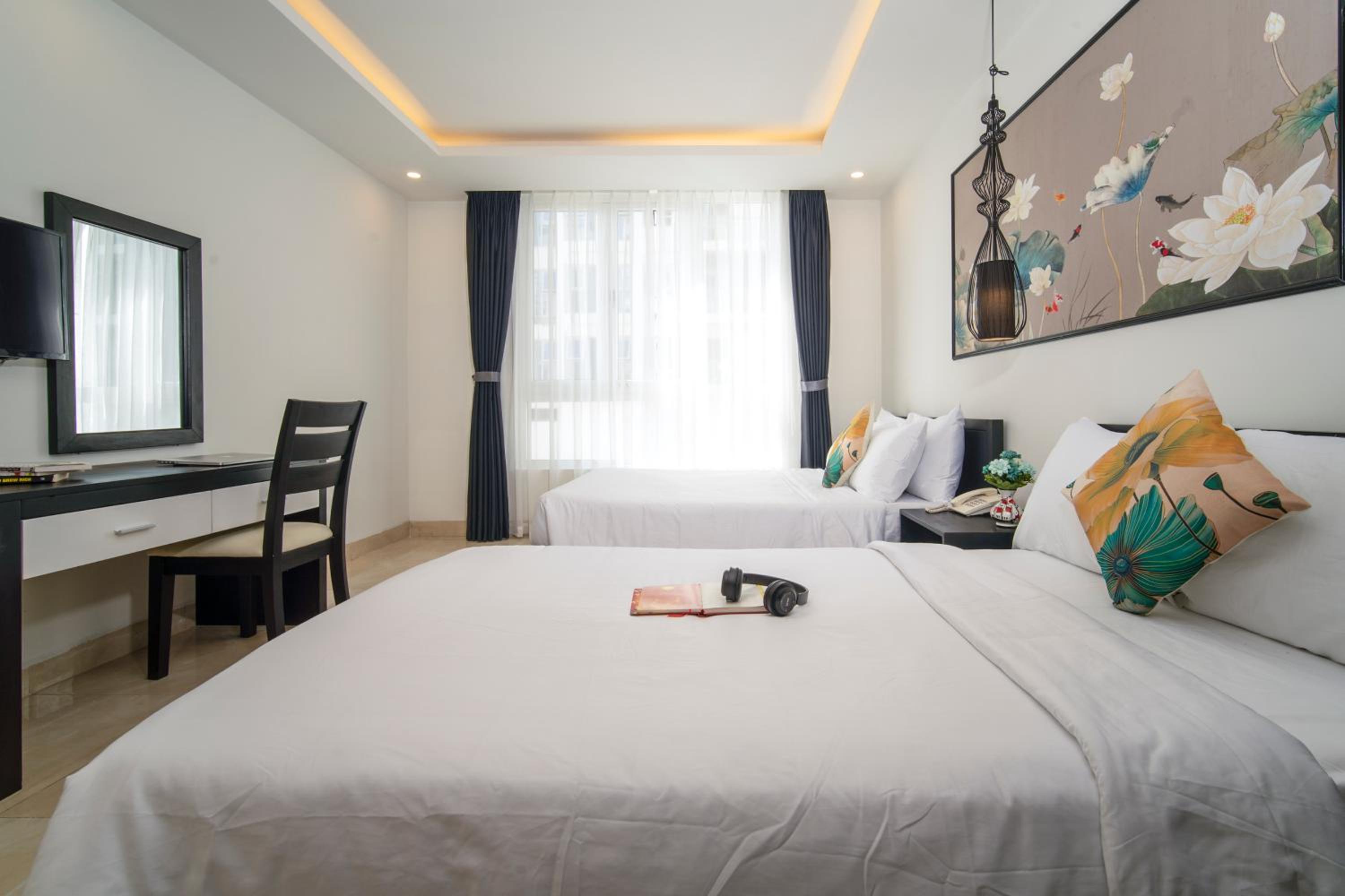 Deluxe Triple Room - City View