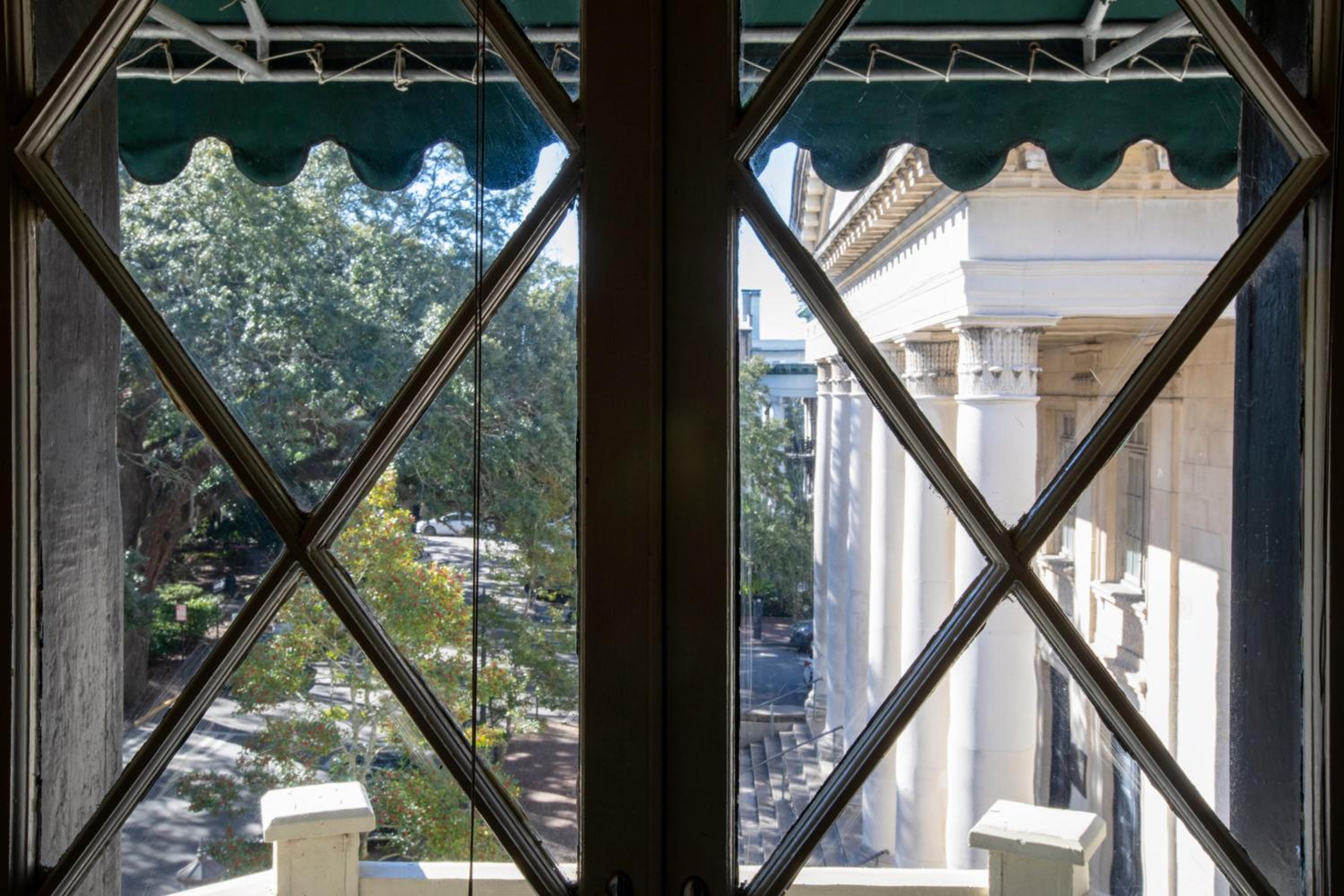 Westmorland- King Room 304