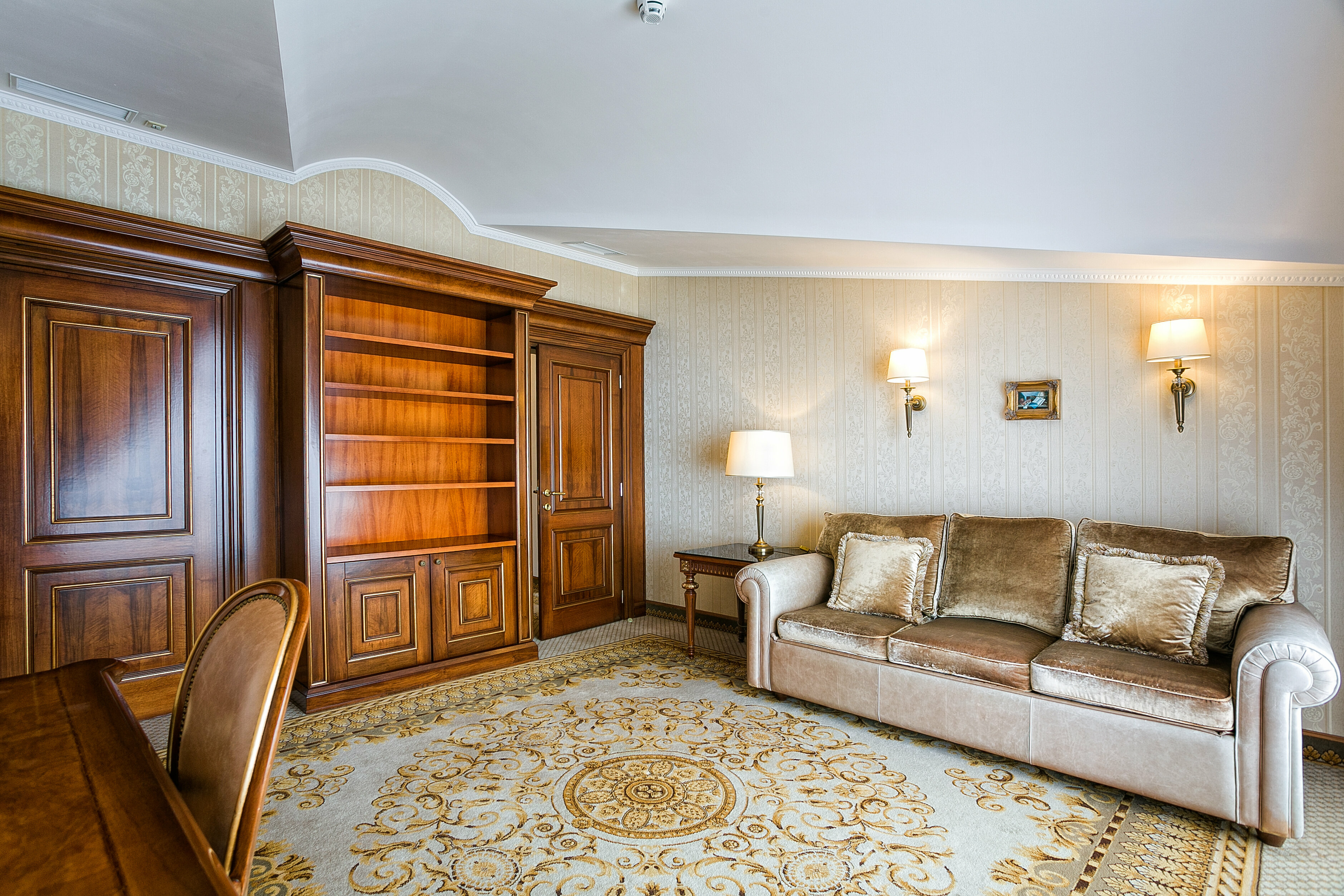 АПАРТАМЕНТЫ "БРЮССЕЛЬ"