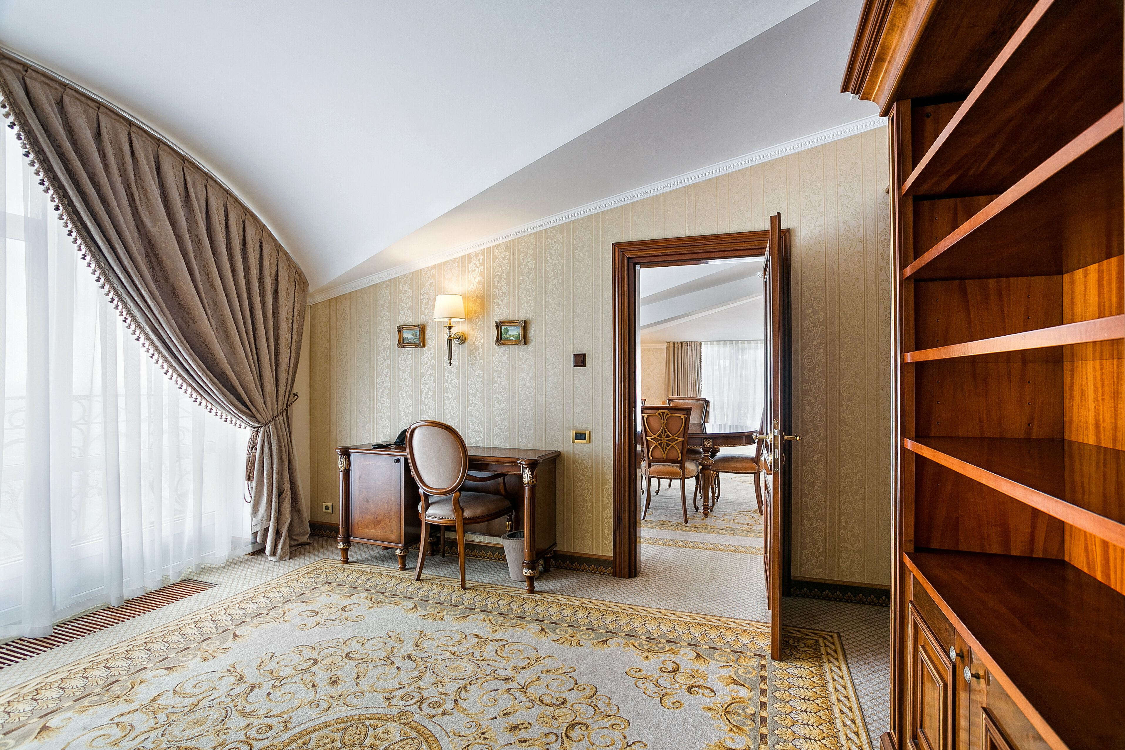 АПАРТАМЕНТЫ "БРЮССЕЛЬ"