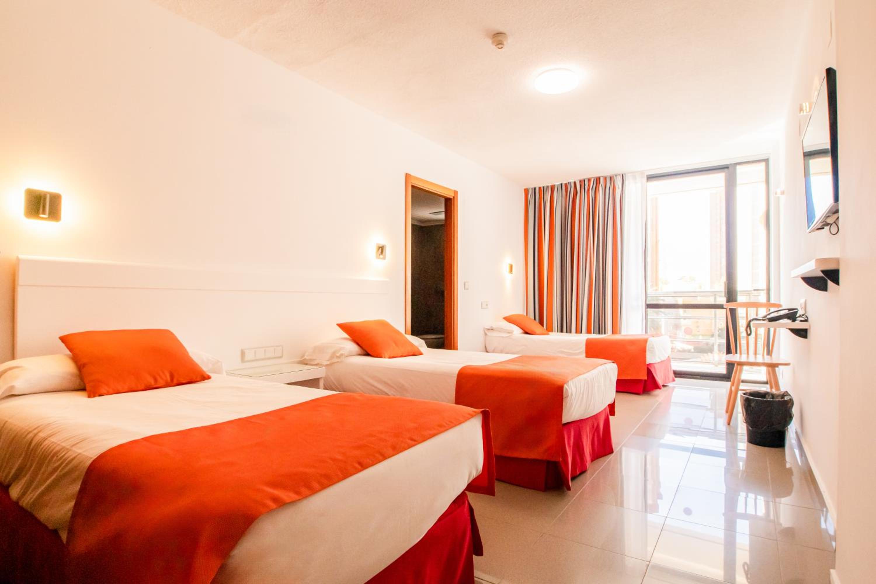Room with Balcony and Extra Bed (3 Adults)