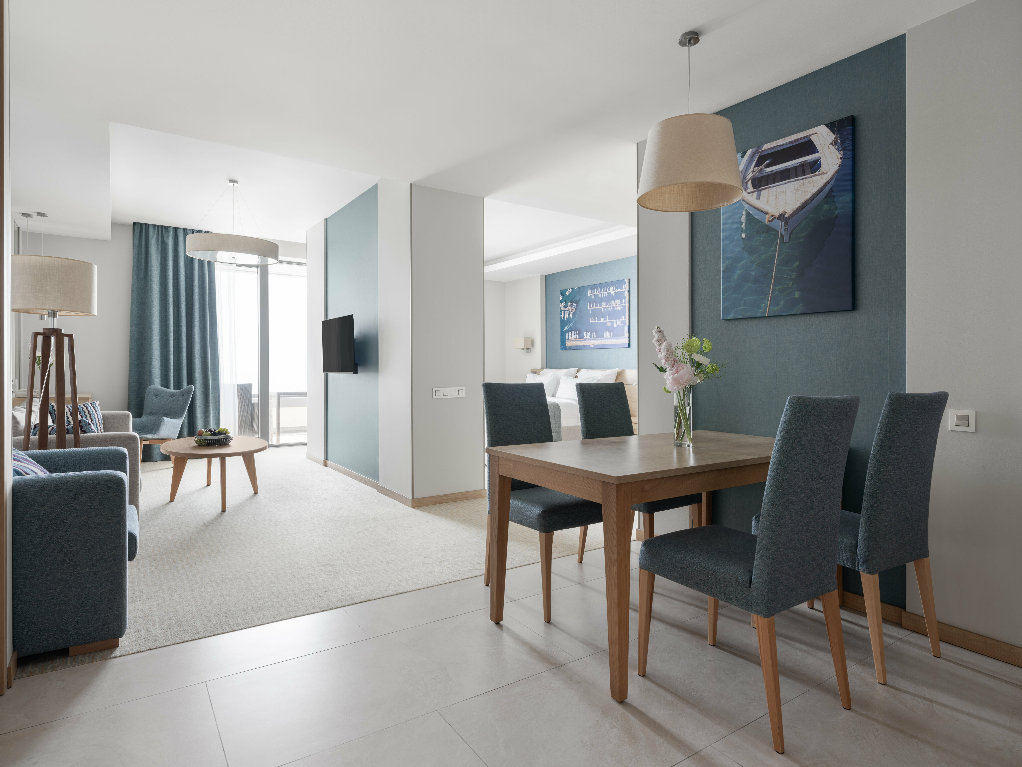 Полулюкс с 1 кроватью "king-size", балкон, вид на море