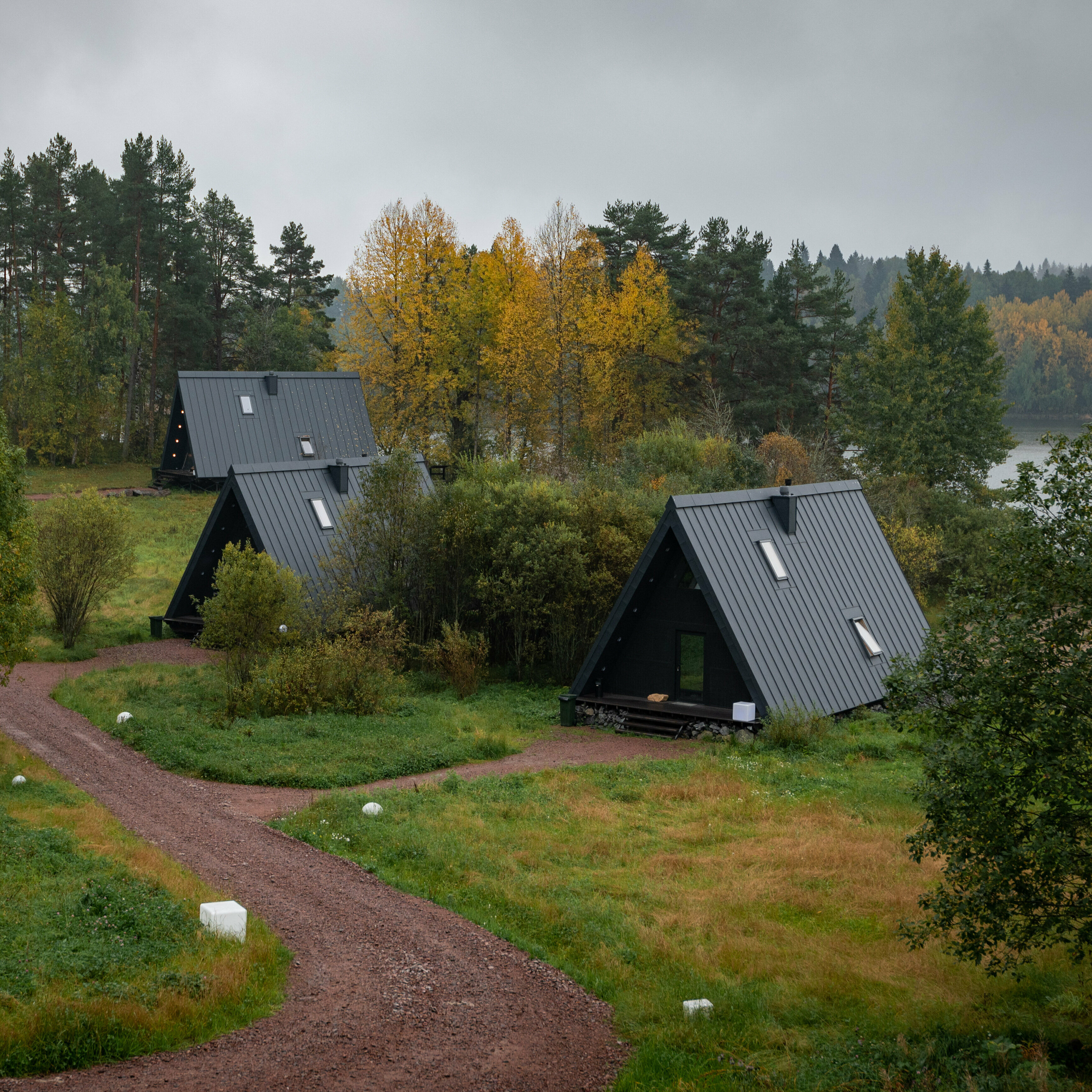 Коттедж а-фрейм с двумя спальнями