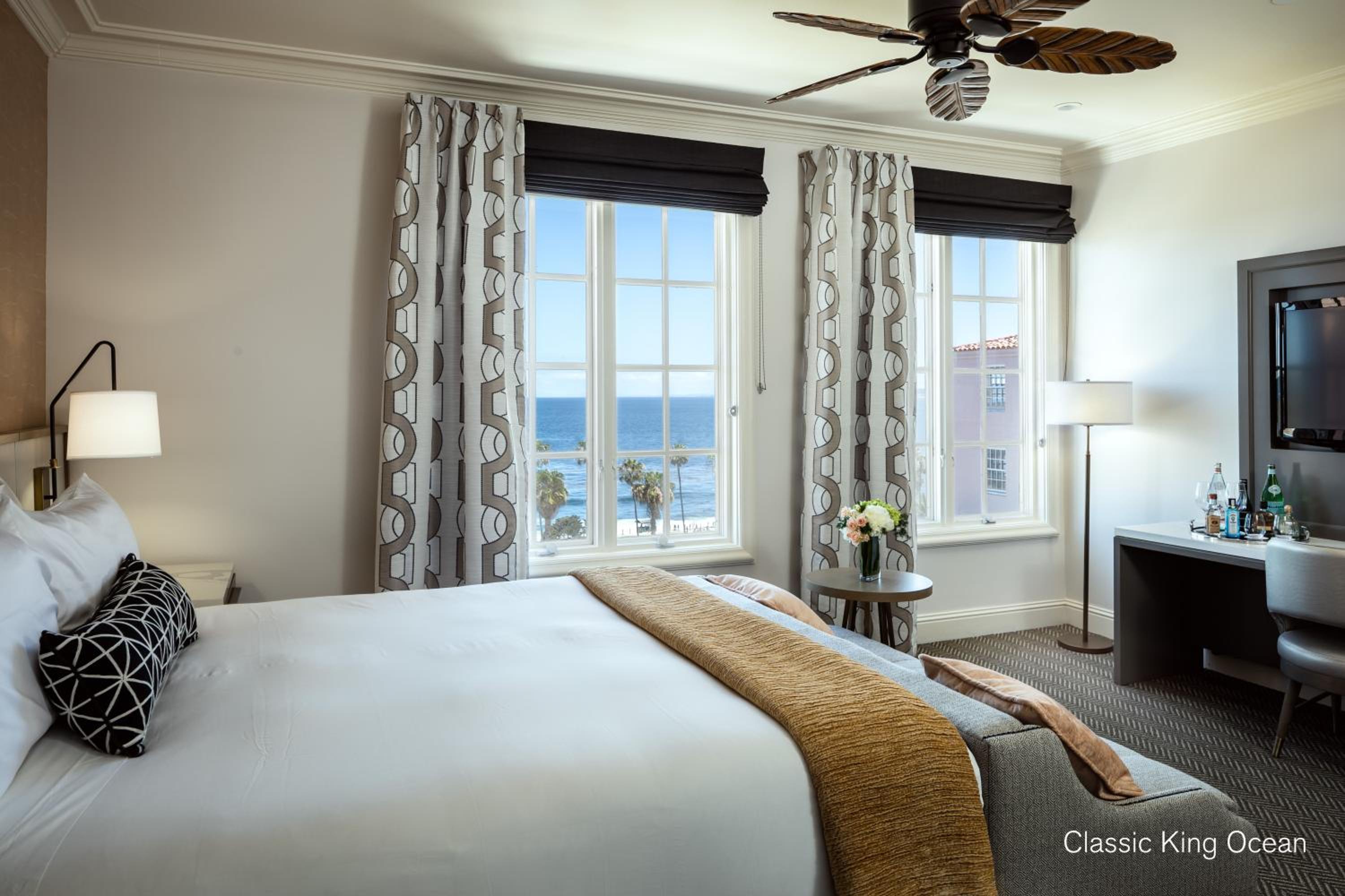 Classic King Room with Ocean View