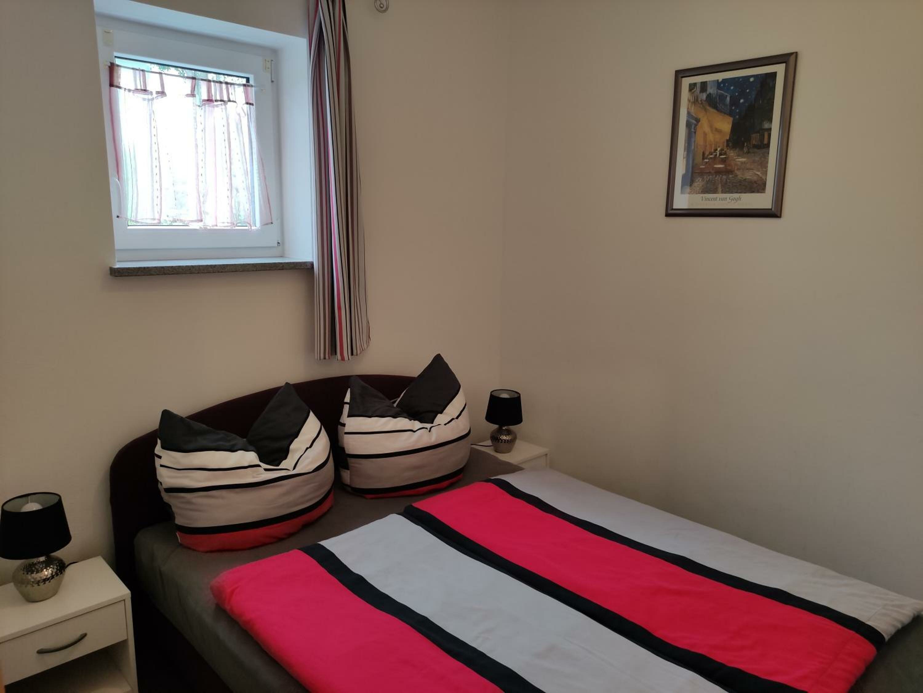 One-Bedroom Apartment (2 - 4 Adults)