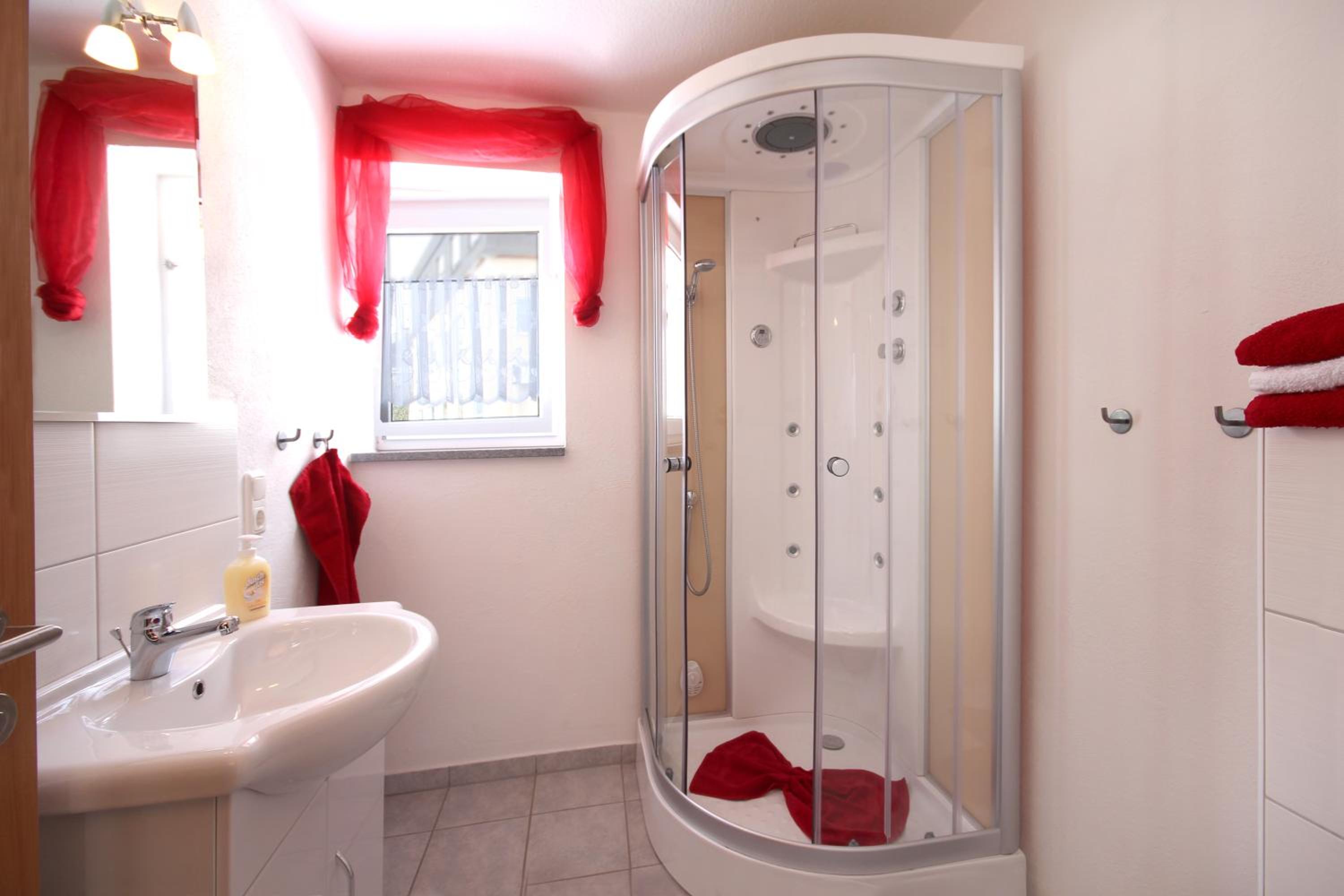 One-Bedroom Apartment (2 - 4 Adults)