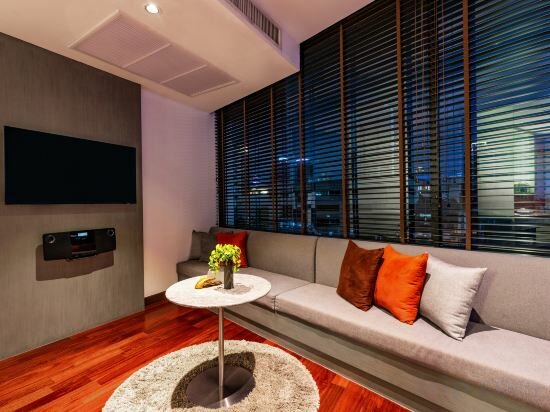 Full Spectrum Suite