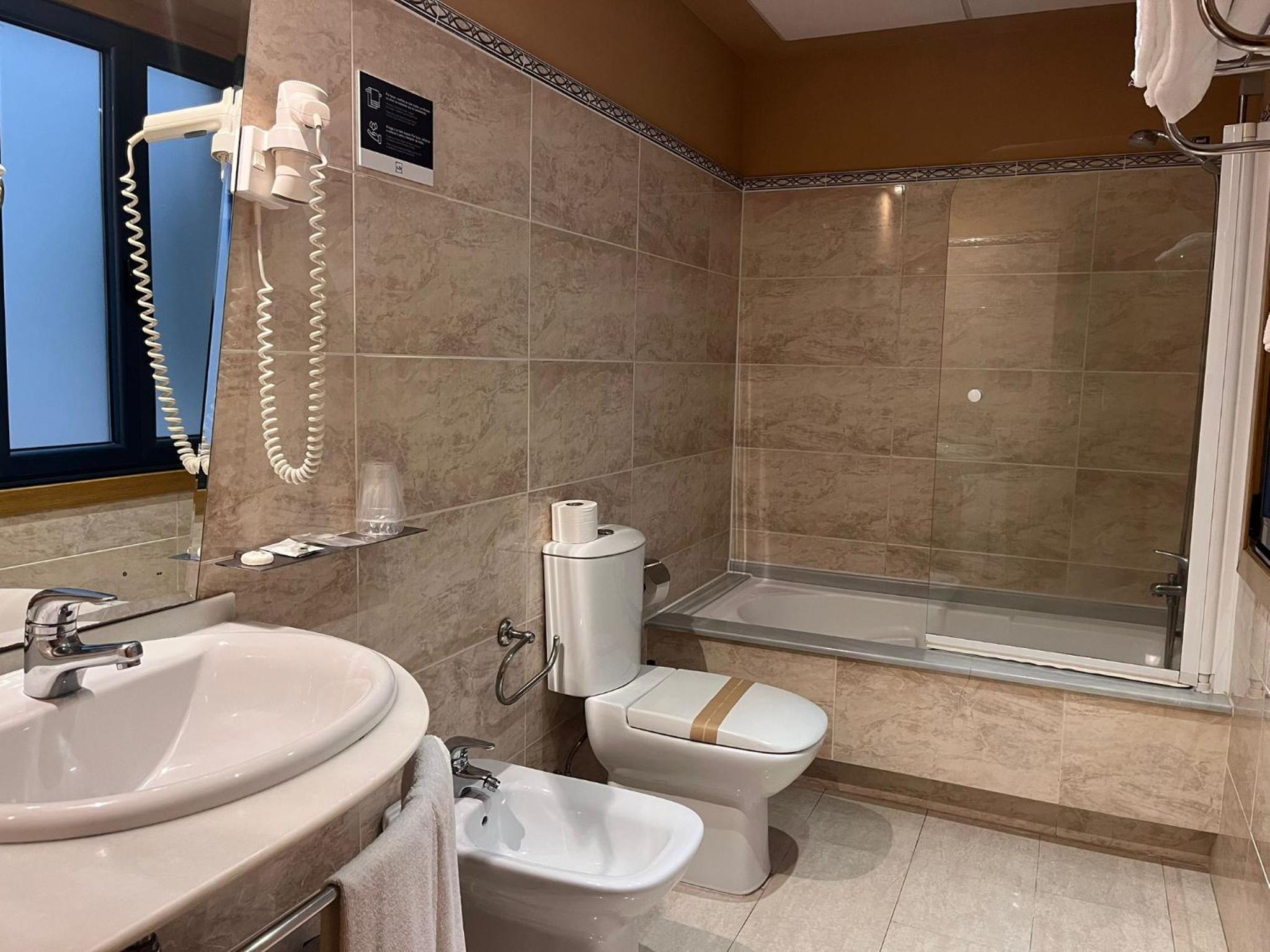 Economy Double or Twin Room
