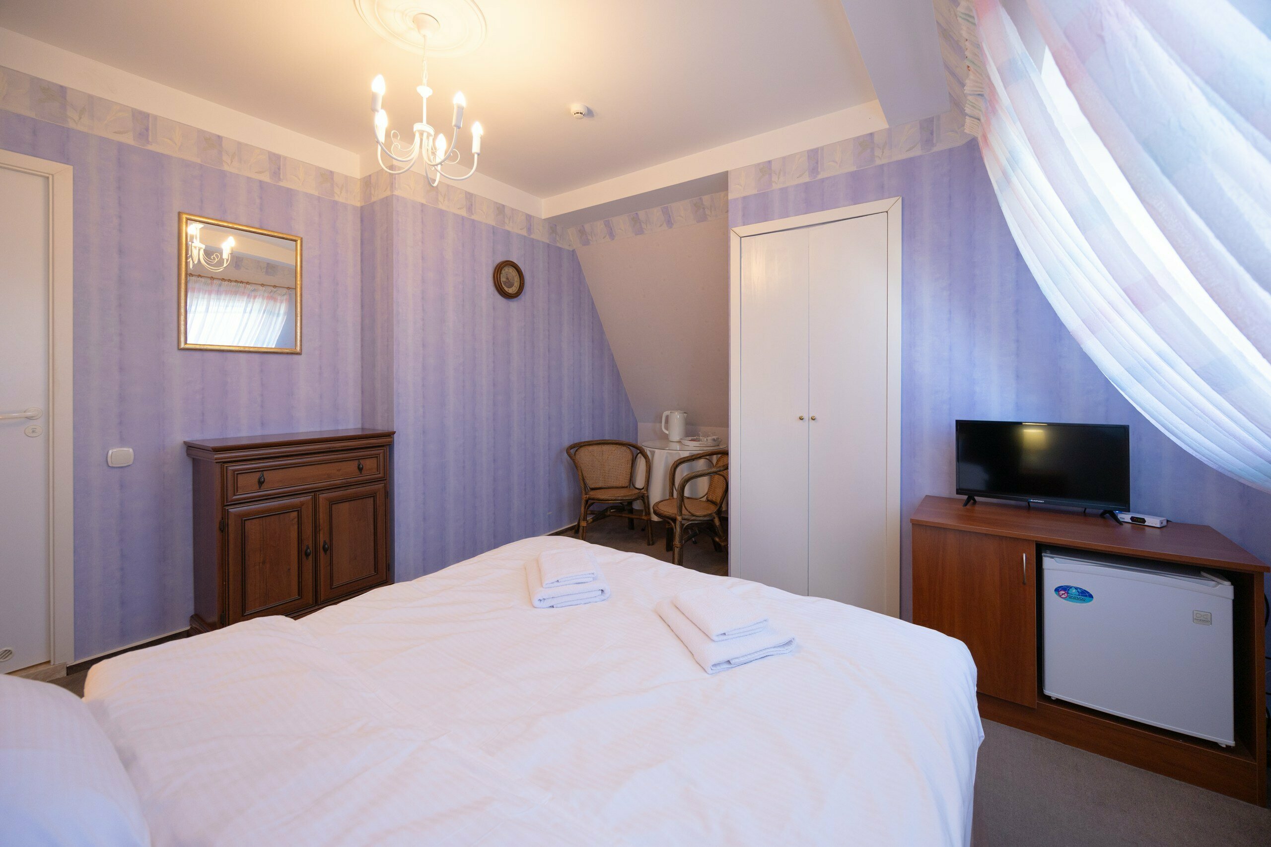 Двухместное размещение ( большая кровать)