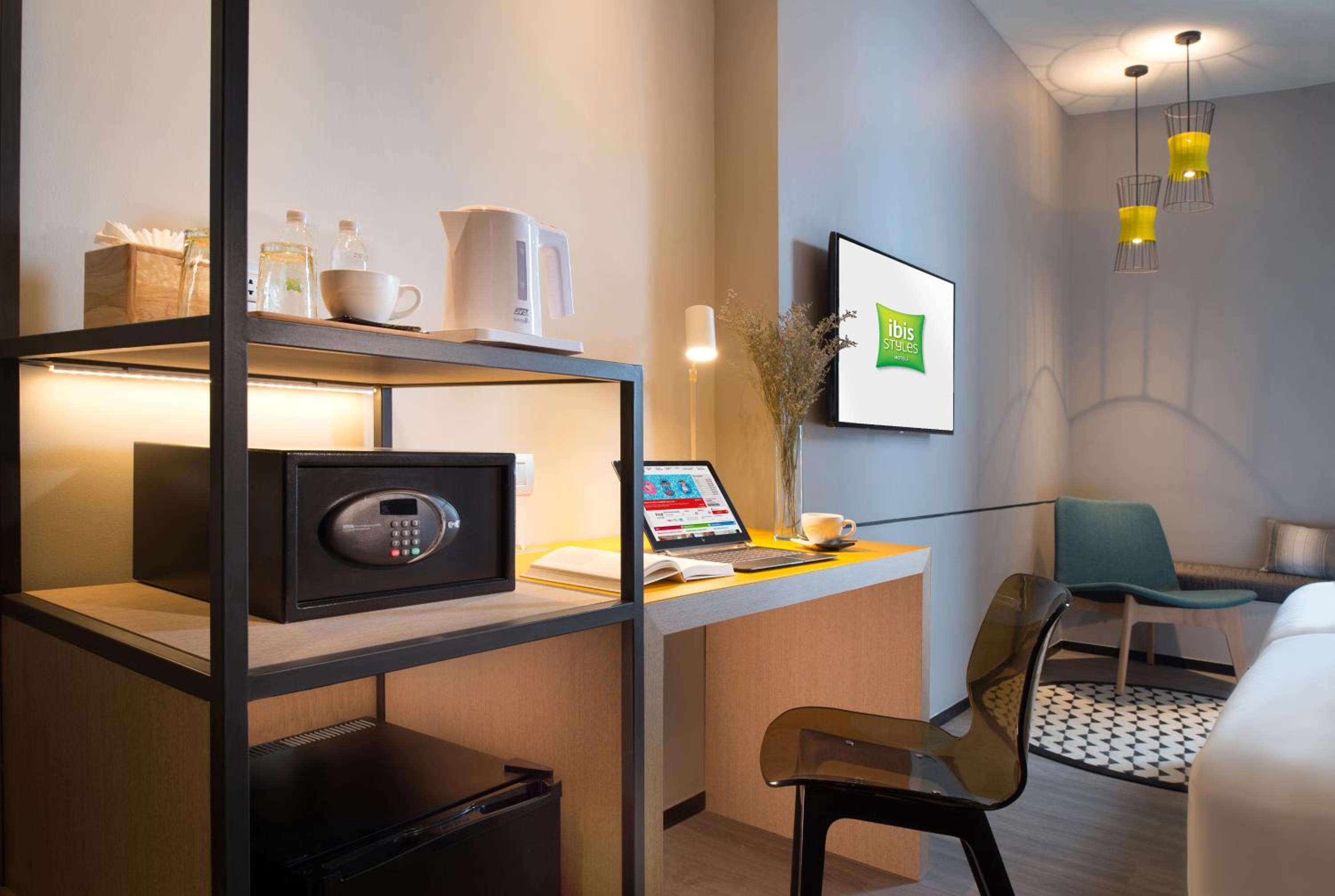Family Connecting Room