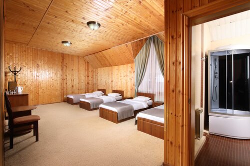 Стандартный четырехместный номер