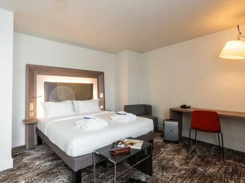 Executive Room Queen Size в Novotel Paris Gare De Lyon