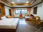 Deluxe Quadruple Room Non smoking в Royal Prince Residence