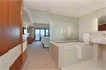 Sea Facing Table Mountain Twin Room With Balcony в Blaauwberg Beach Hotel