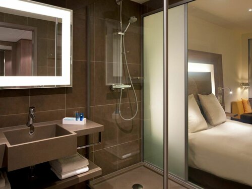 Superior Queen Room в Novotel Paris Gare De Lyon