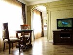 Junior Suite в Four Seasons Place