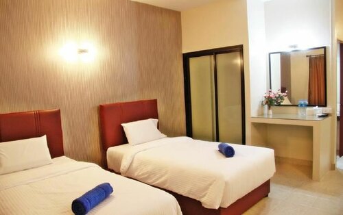 Twin Room with Balcony в Mana Residence