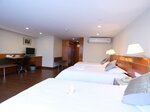 Standard Triple Room в Yihe Hotel Ouzhuang