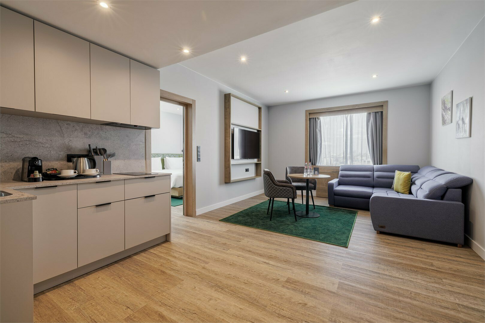 Люкс с кухней