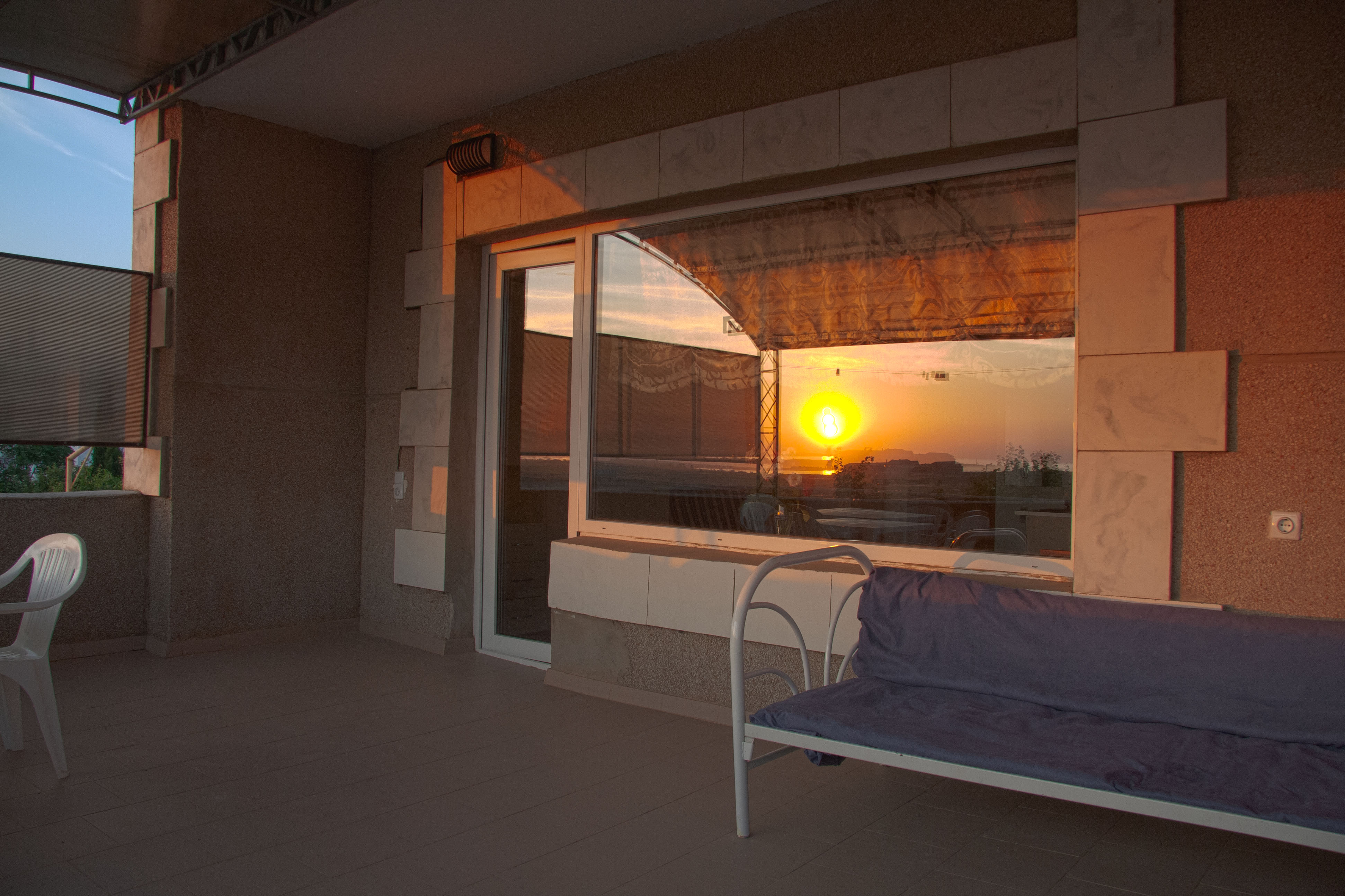 Четырехместный номер с балконом