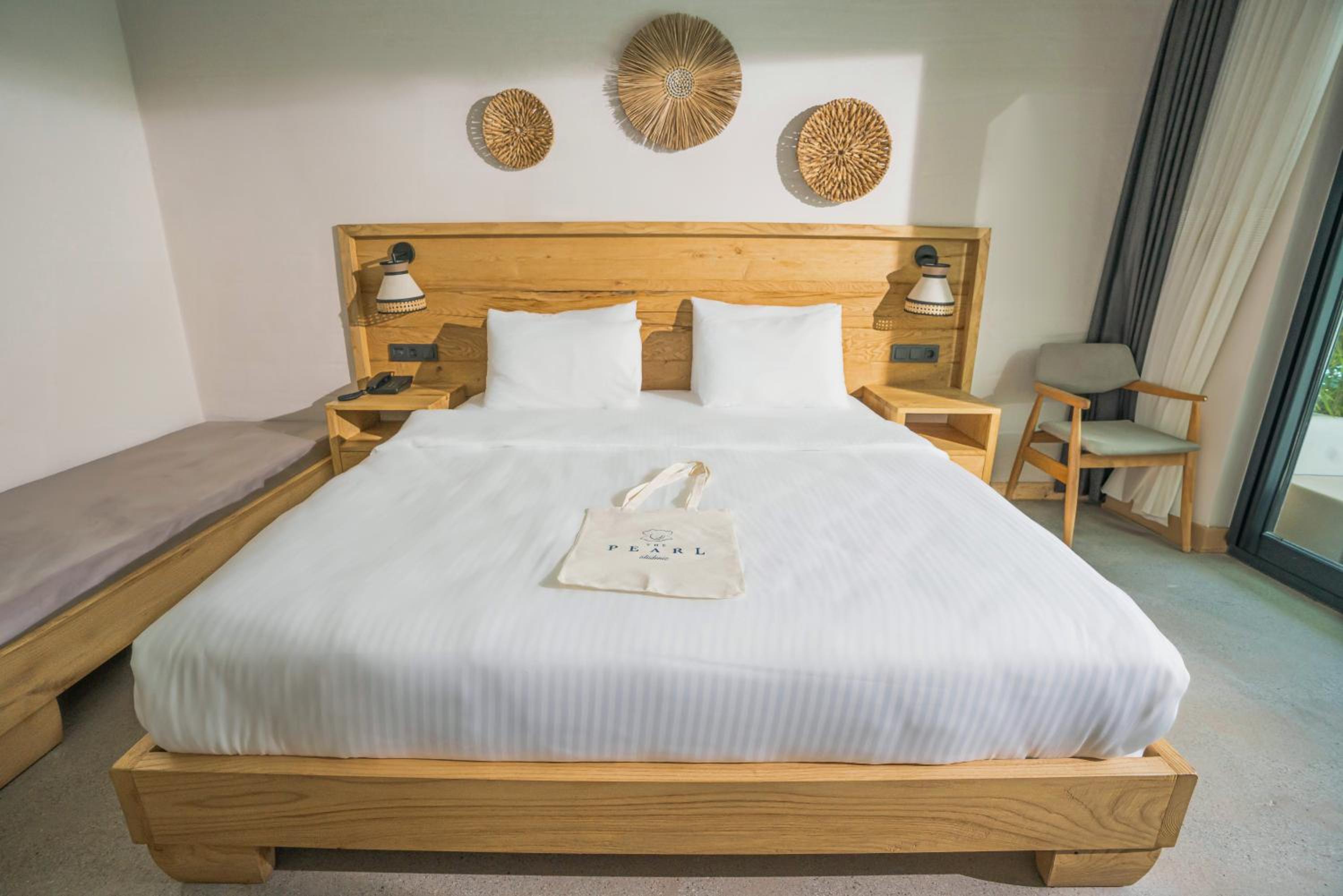 Double Room with Swimming Pool Access