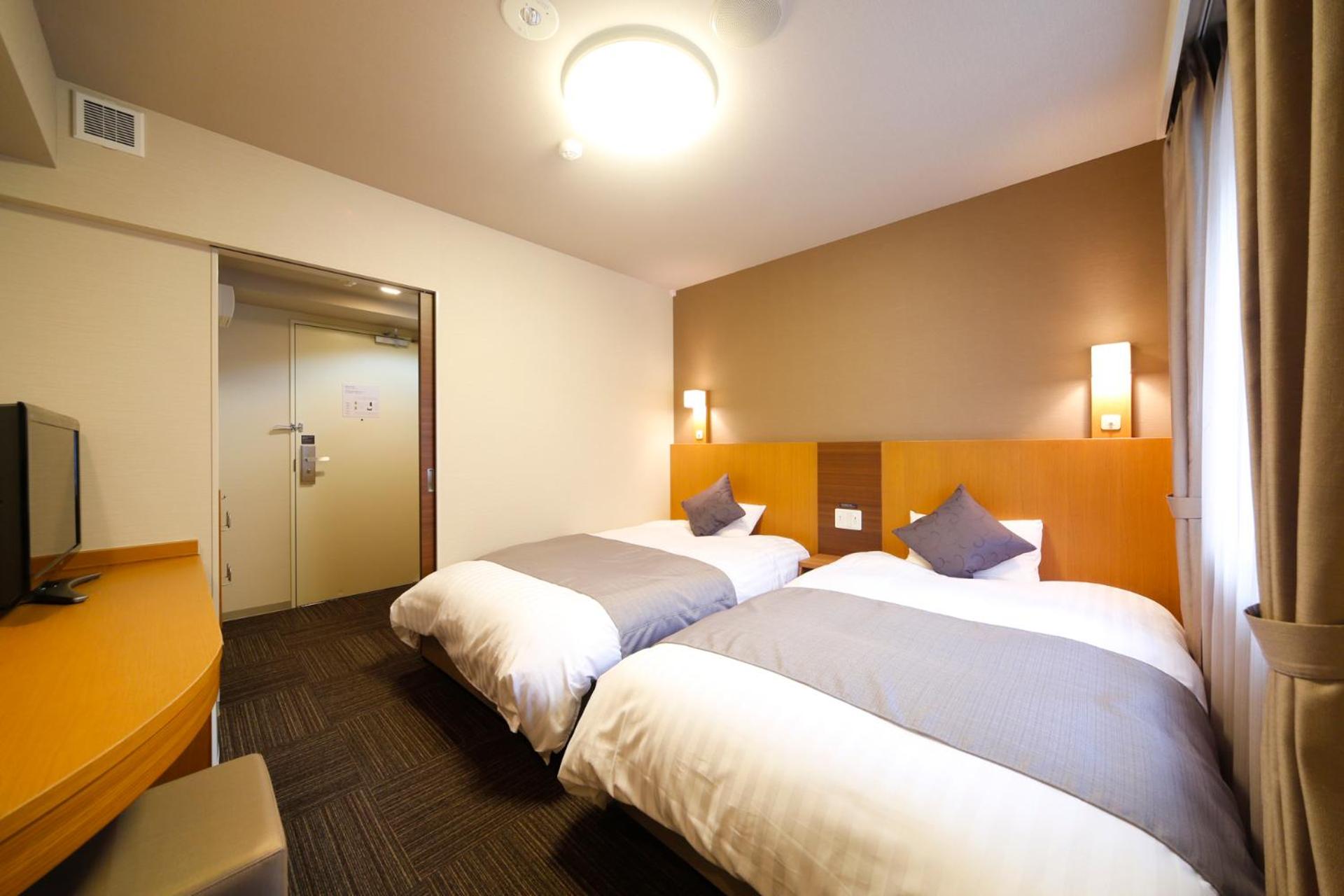 Twin Room - Non-Smoking