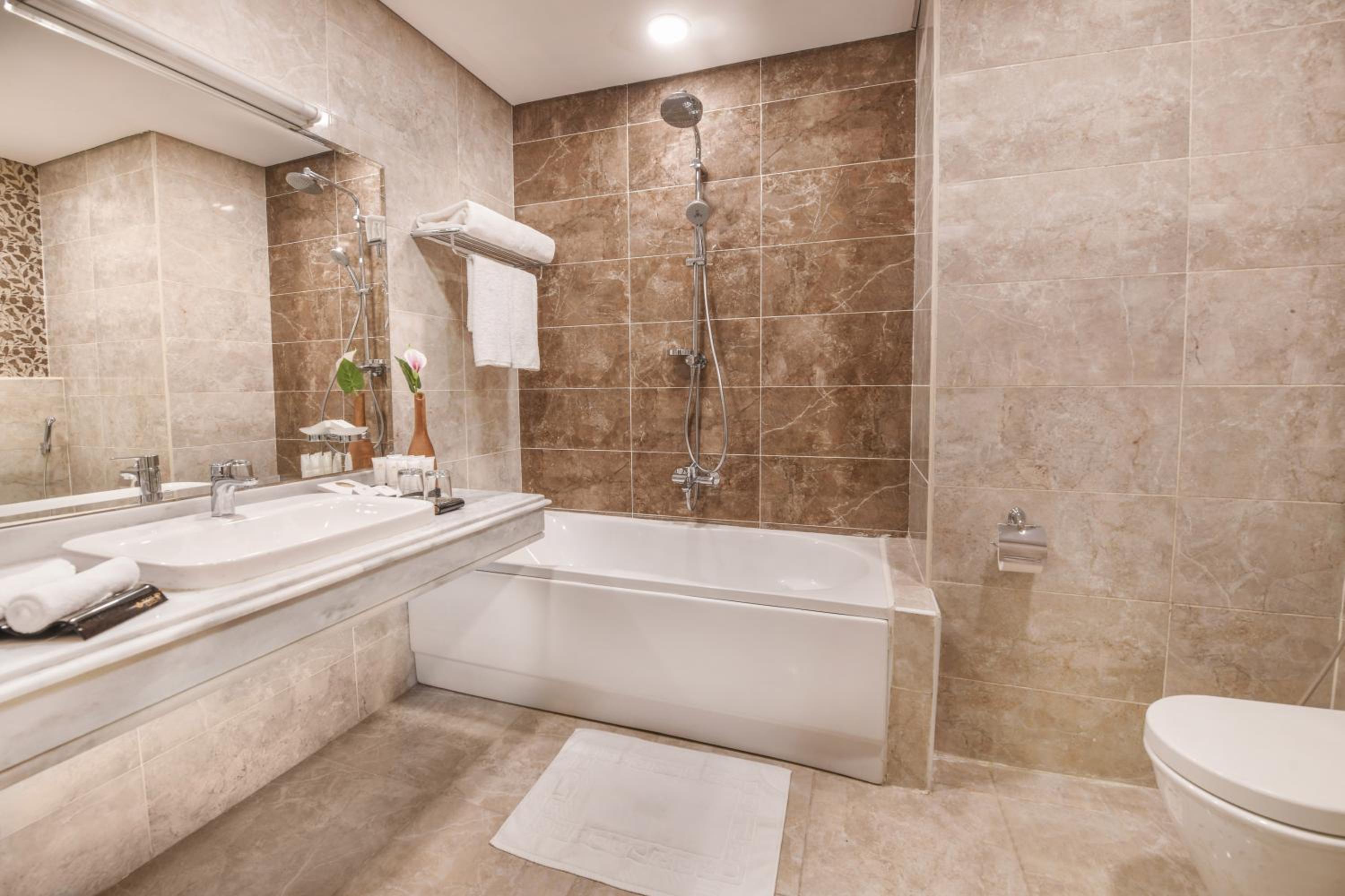 Junior Suite with Pool View