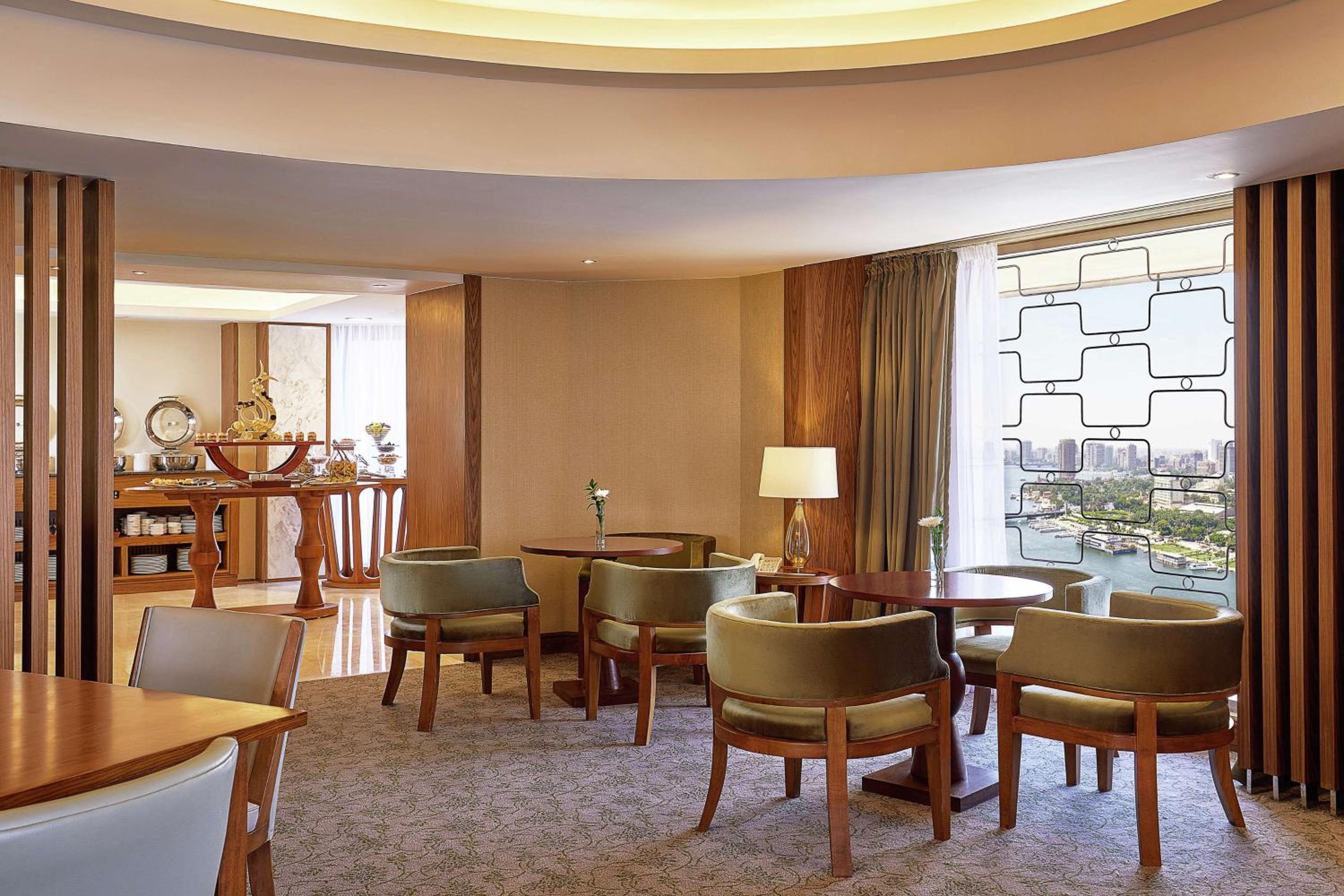 Executive Twin Room with City View