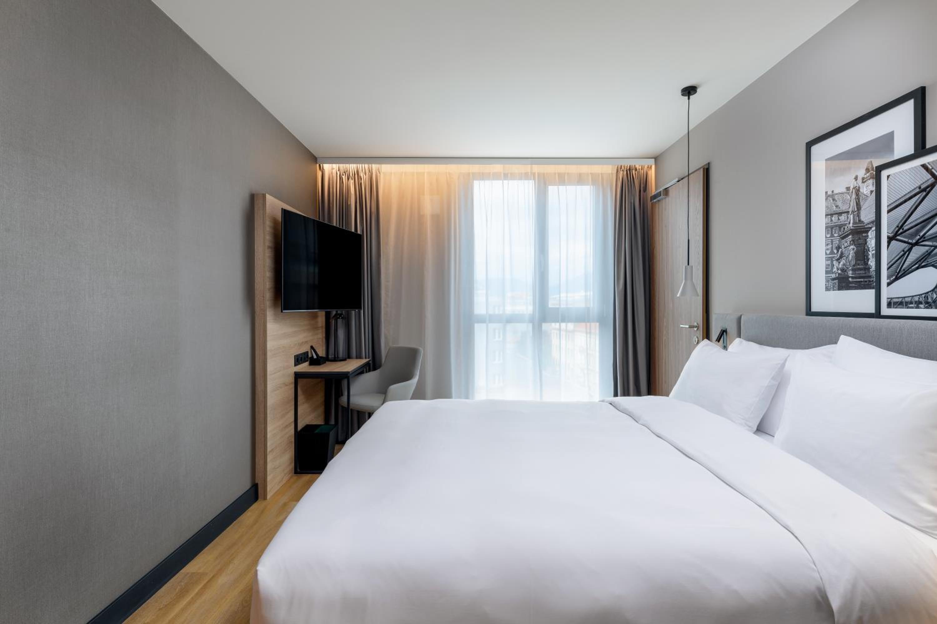 Family Stay - Two Connected Rooms