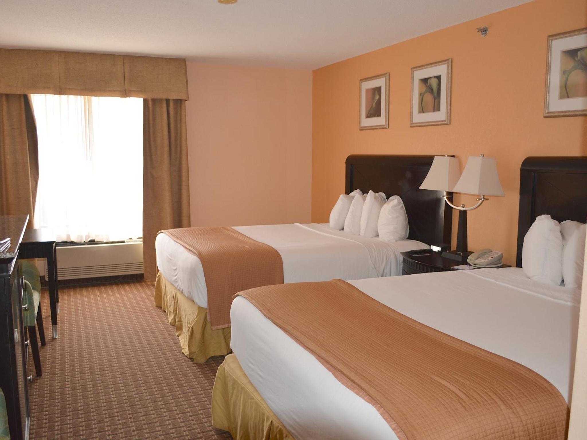 Queen Room with Two Queen Beds - Non-Smoking