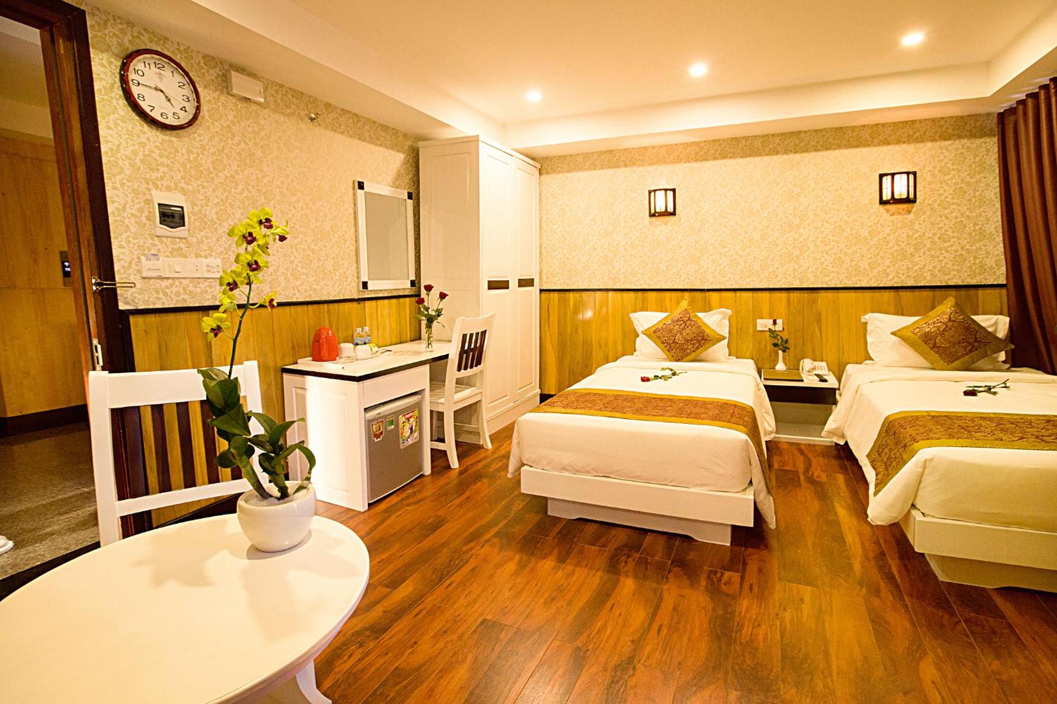 Superior Double or Twin Room with City View