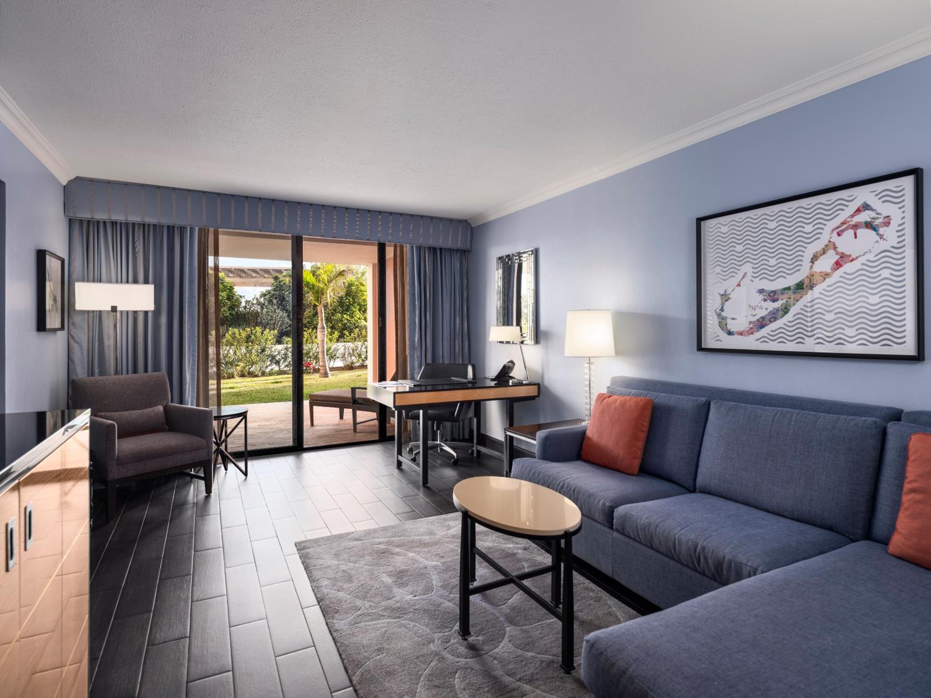 One-Bedroom King Suite with Garden View