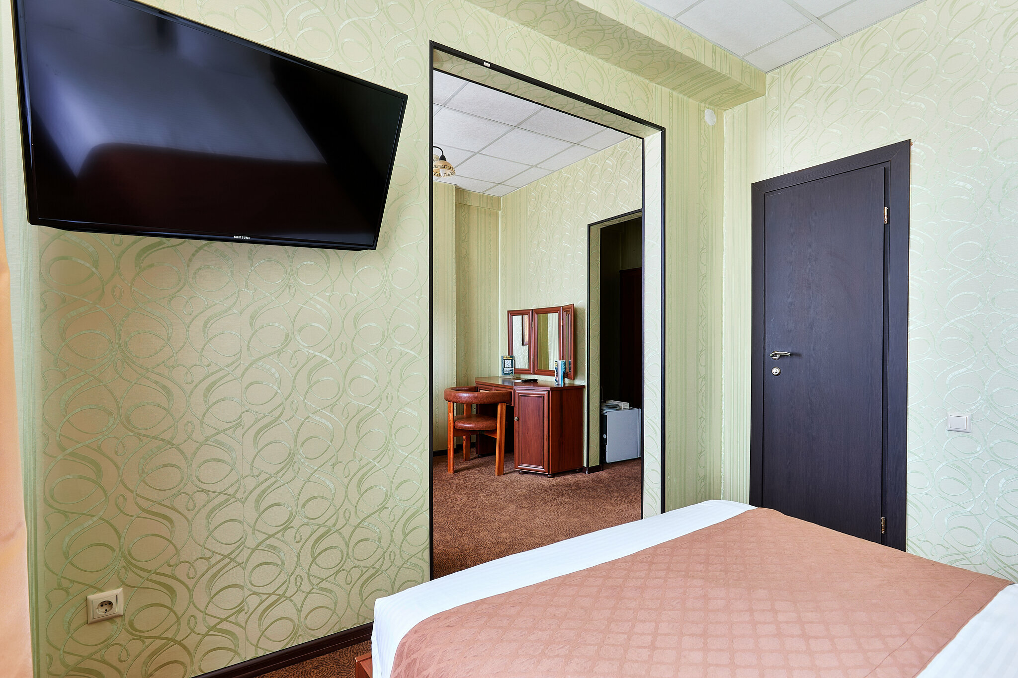 ПОЛУЛЮКС Комфорт