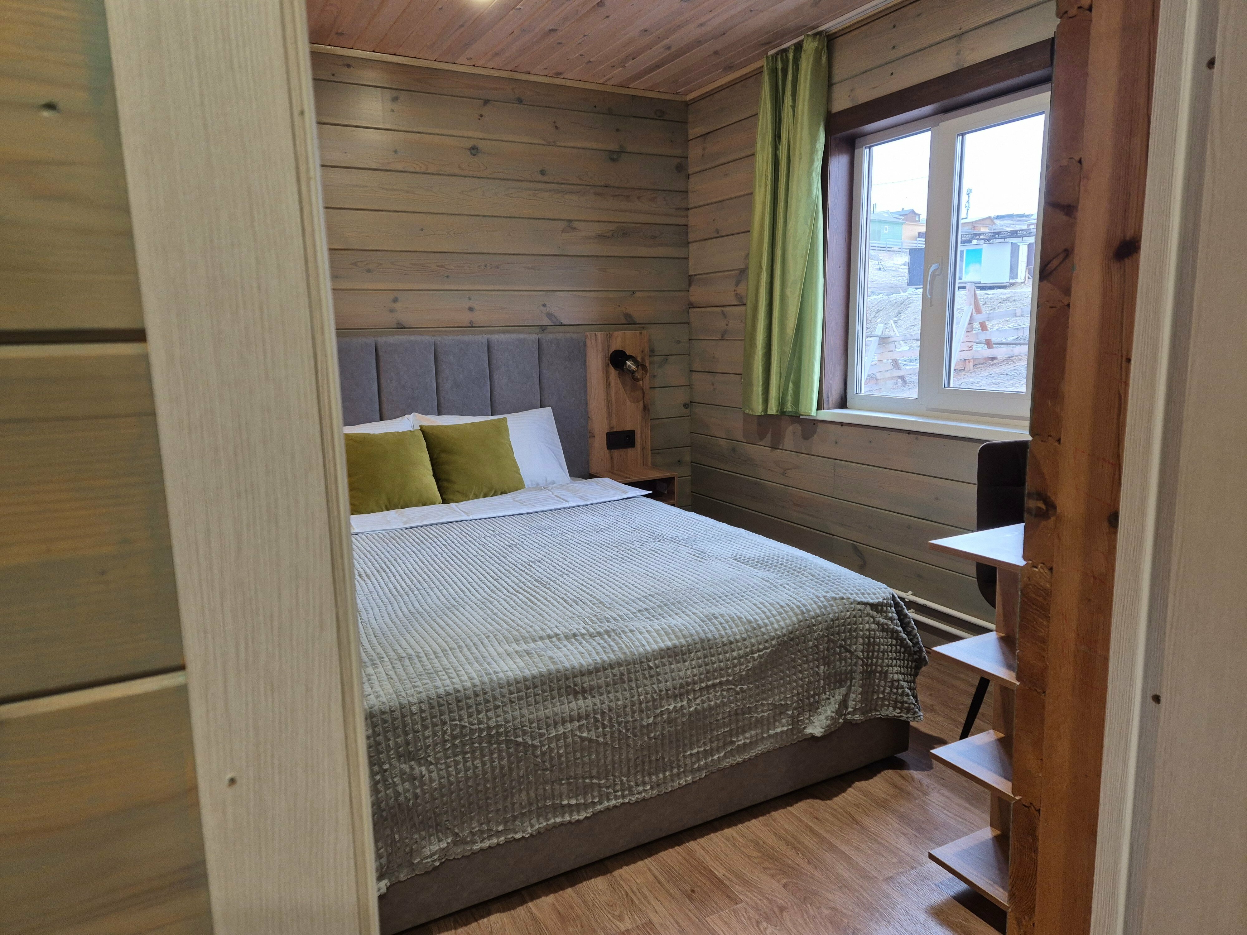 Полулюкс №2 с двумя комнатами