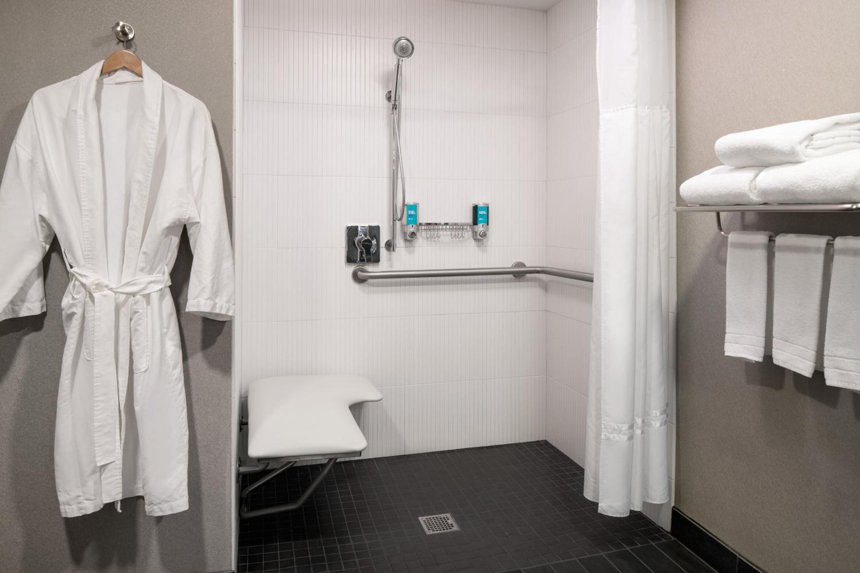 Aloft, Guest room, 1 King