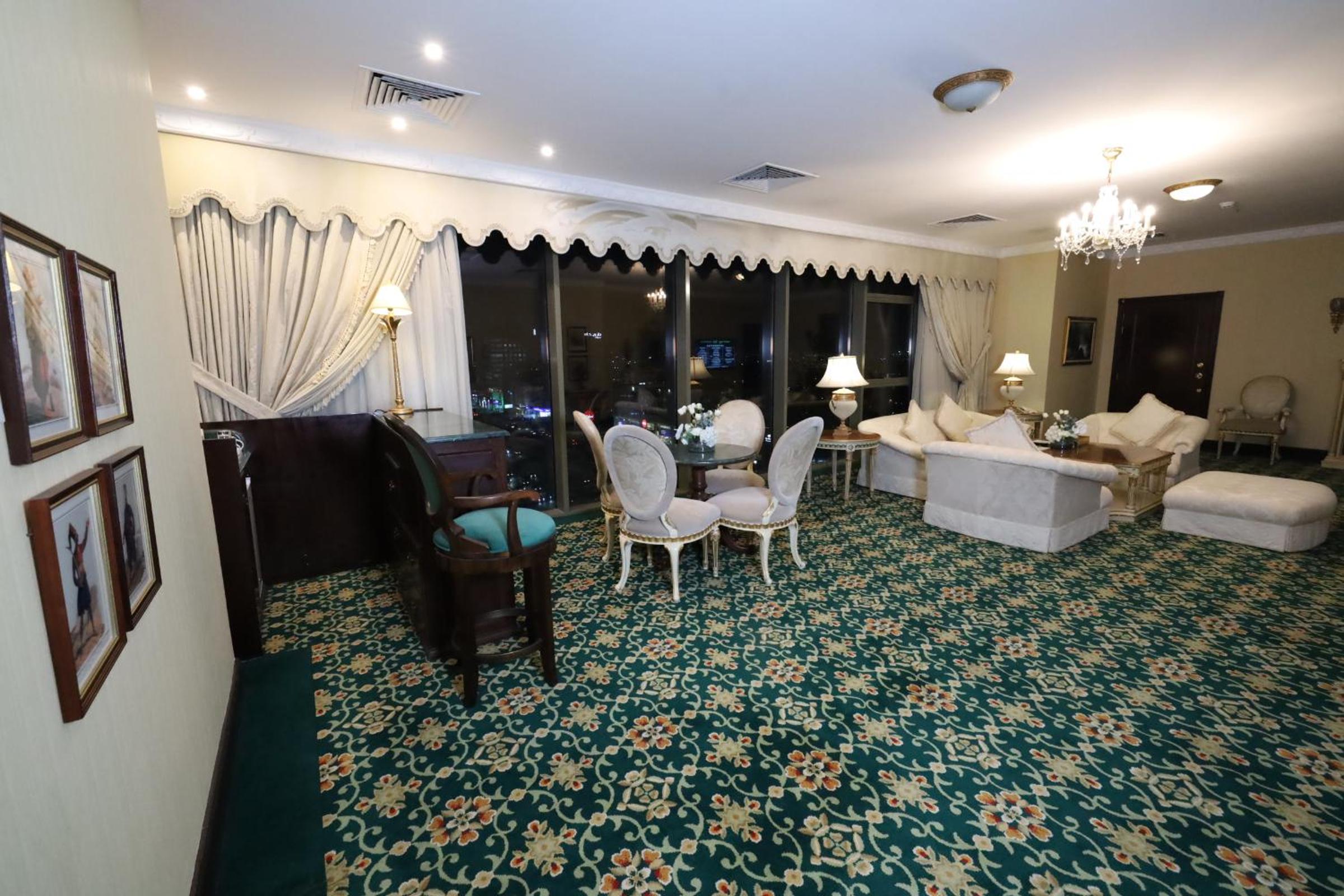 Royal Suite