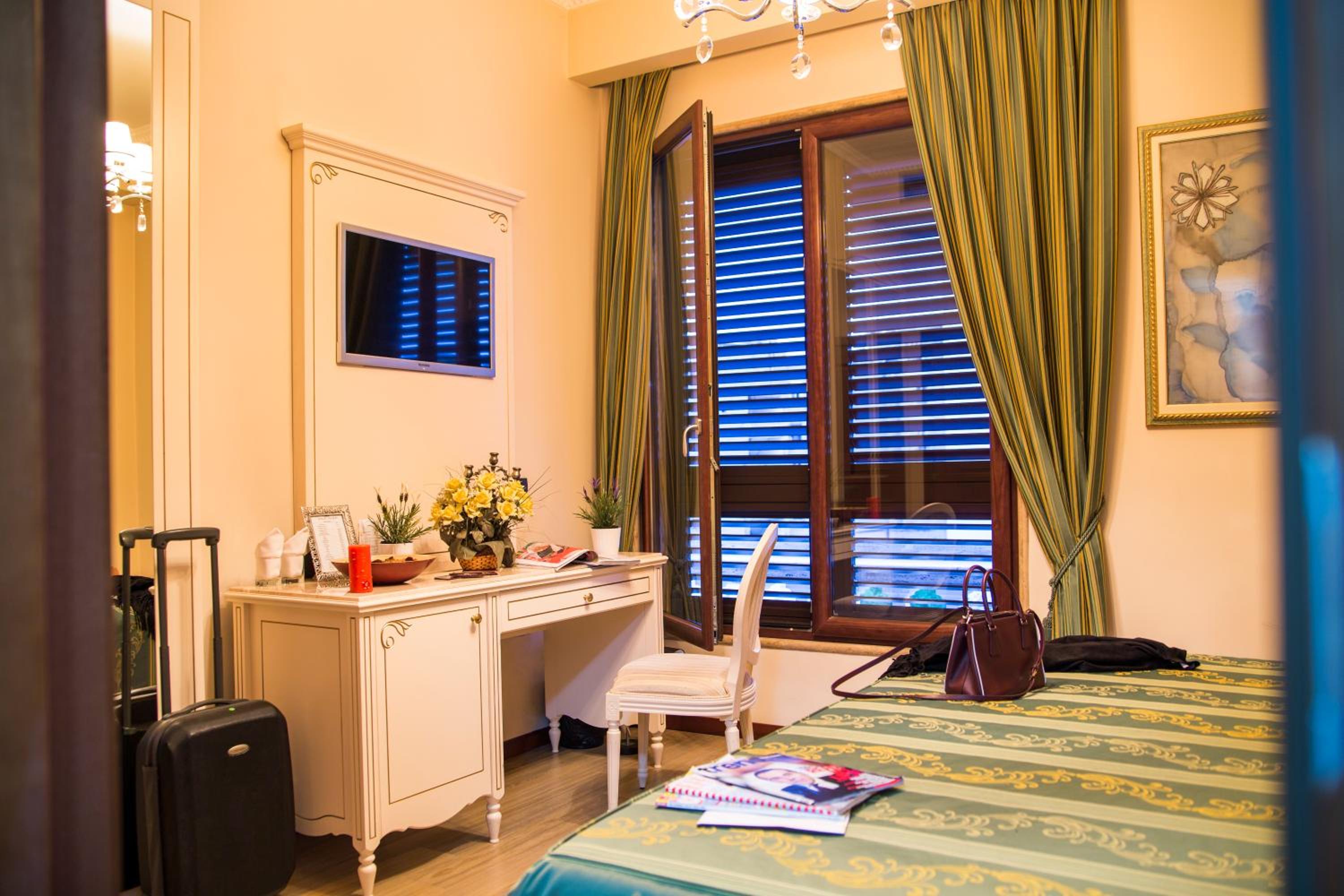 Special Offer - Double or Twin Room - Stay 3 Nights Save 20%