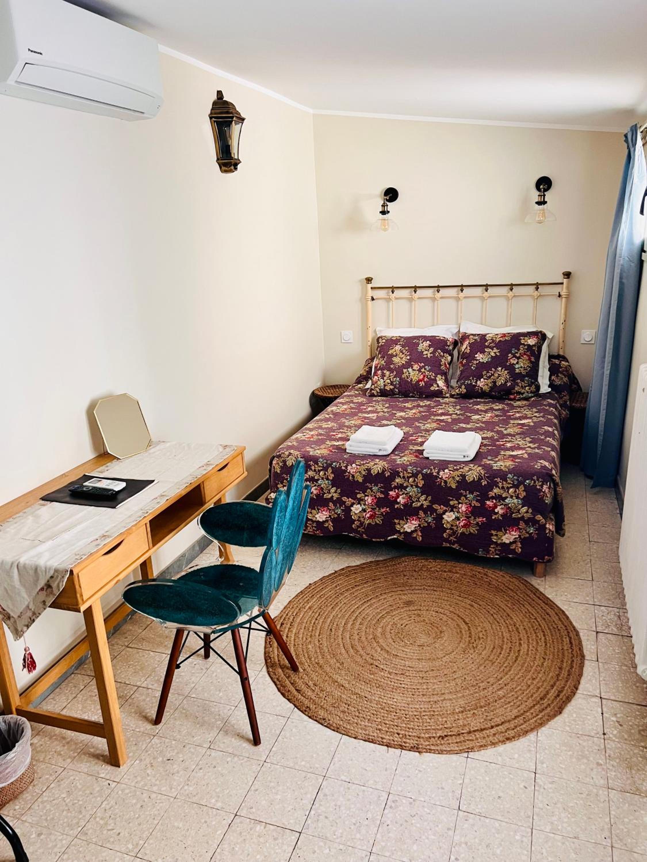 Double Room With Terrace - Courtyard View