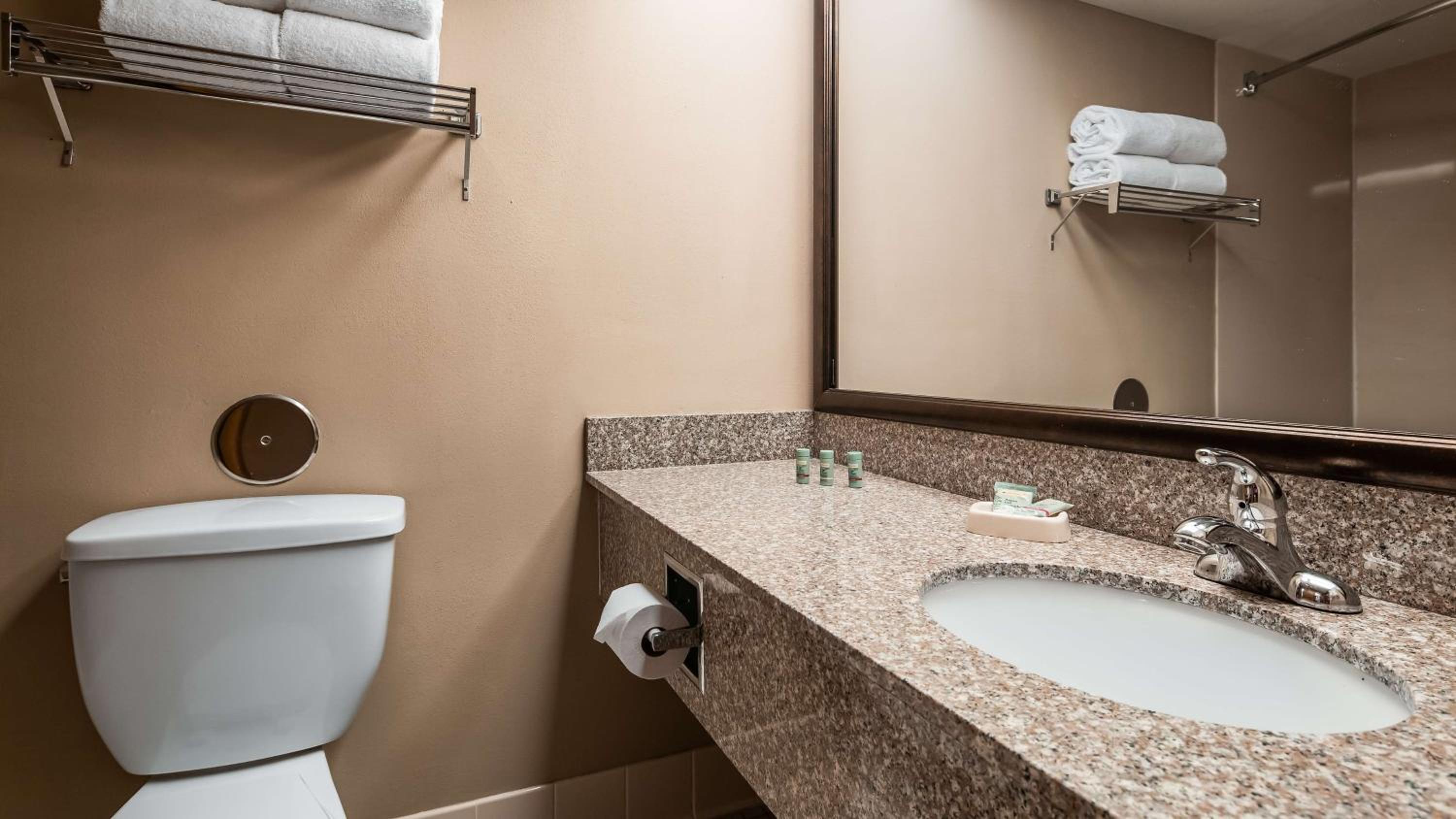 Double Suite with Two Double Beds and Murphy Bed