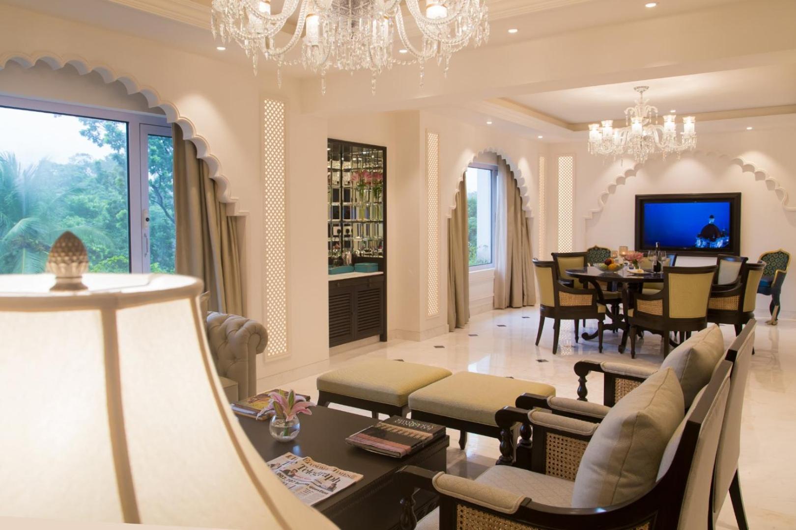 Grand Luxury Suite with One way Airport Transfers and Club Lounge access