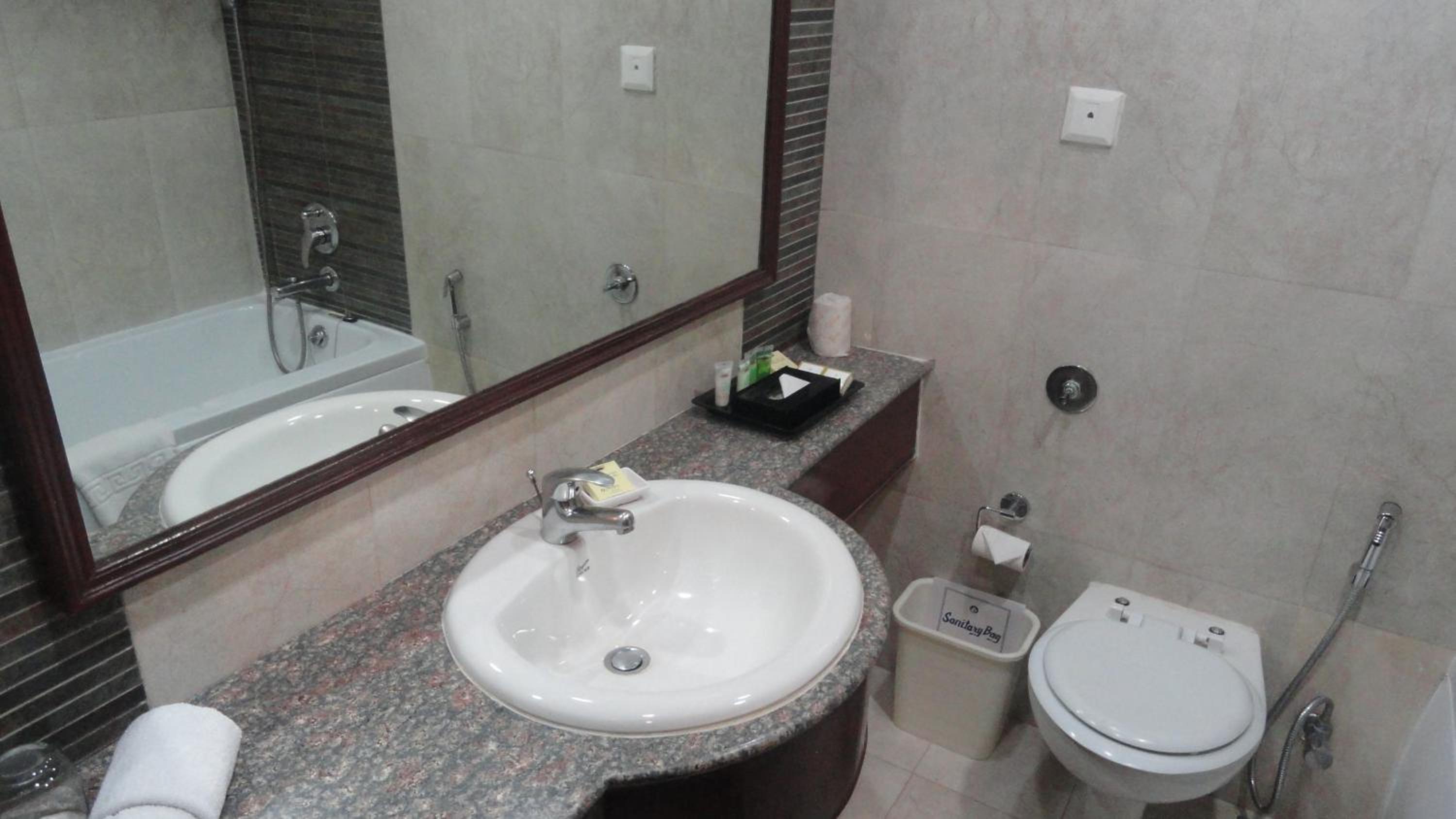 Superior Double Room With Inr 500 Credit On Spa And 1+1 Happy Hours From 1pm To 6pm