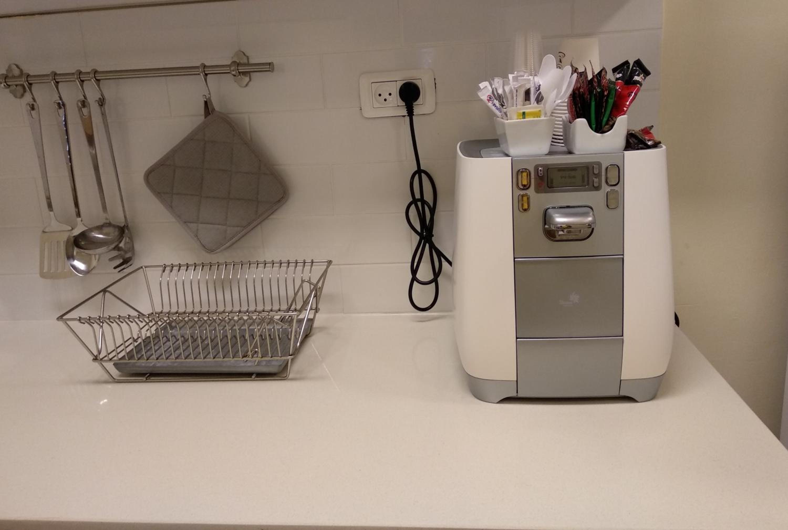 Apartment With Garden