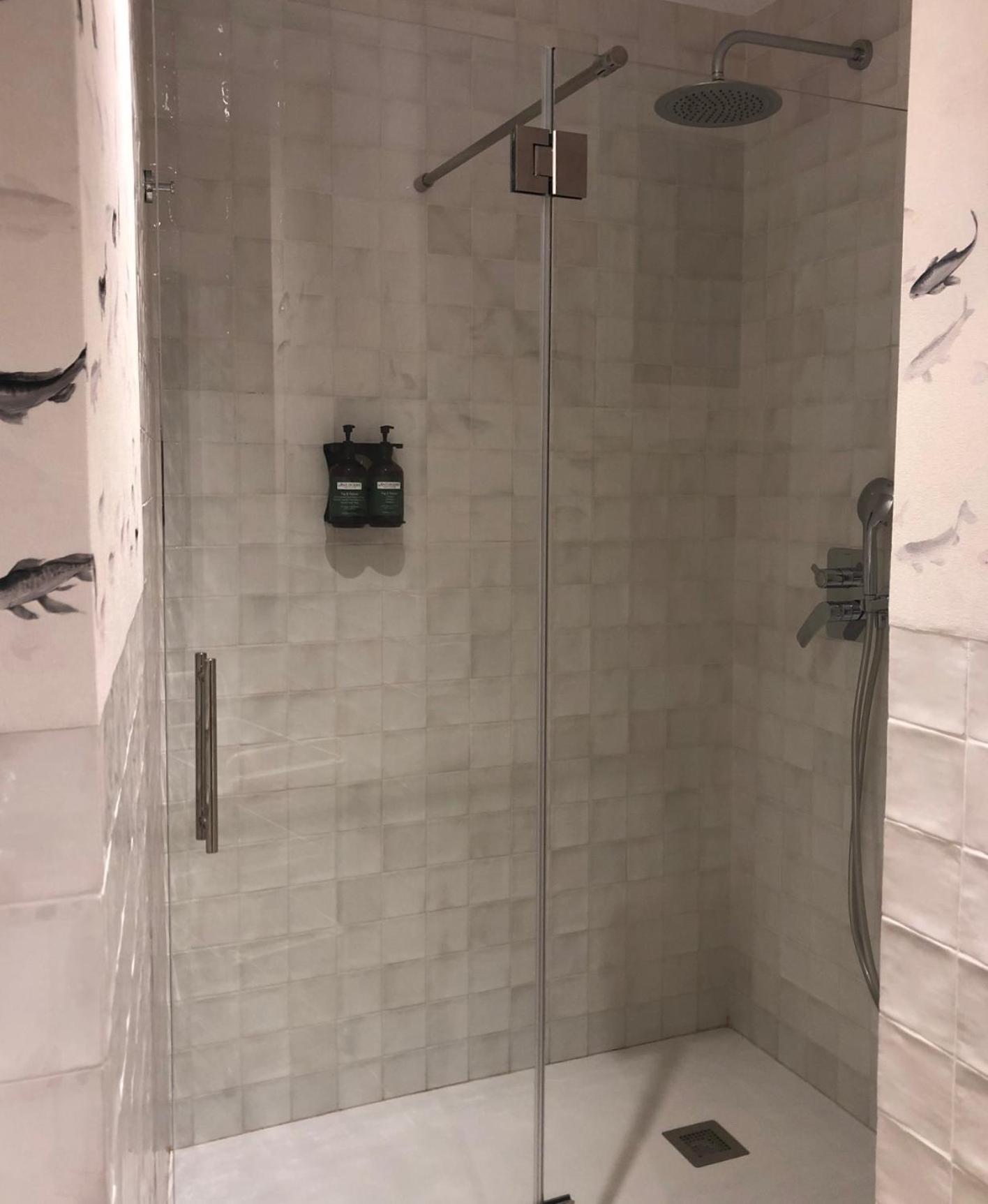 Deluxe Double or Twin Room with City View