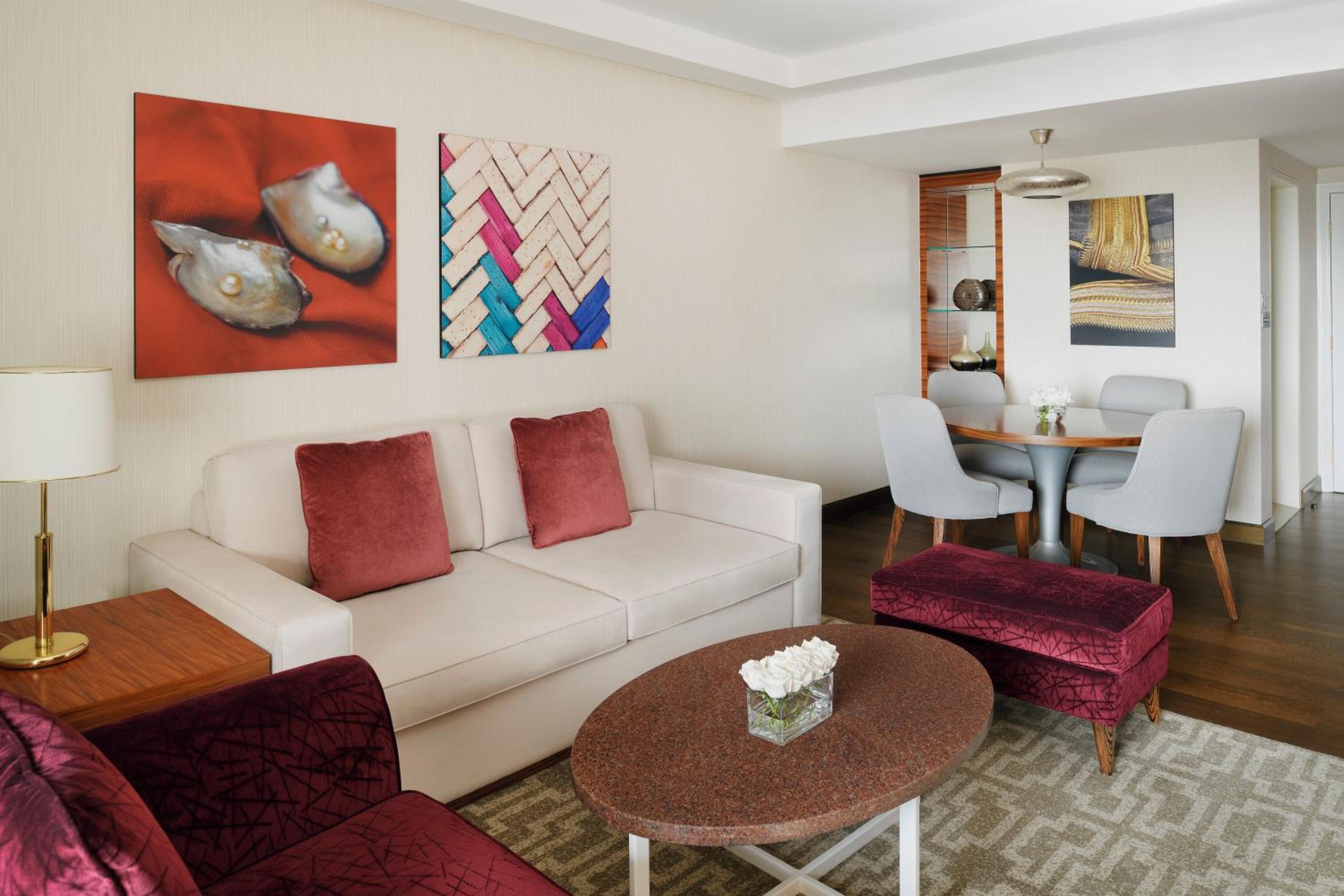 One-Bedroom King Suite - High Floor