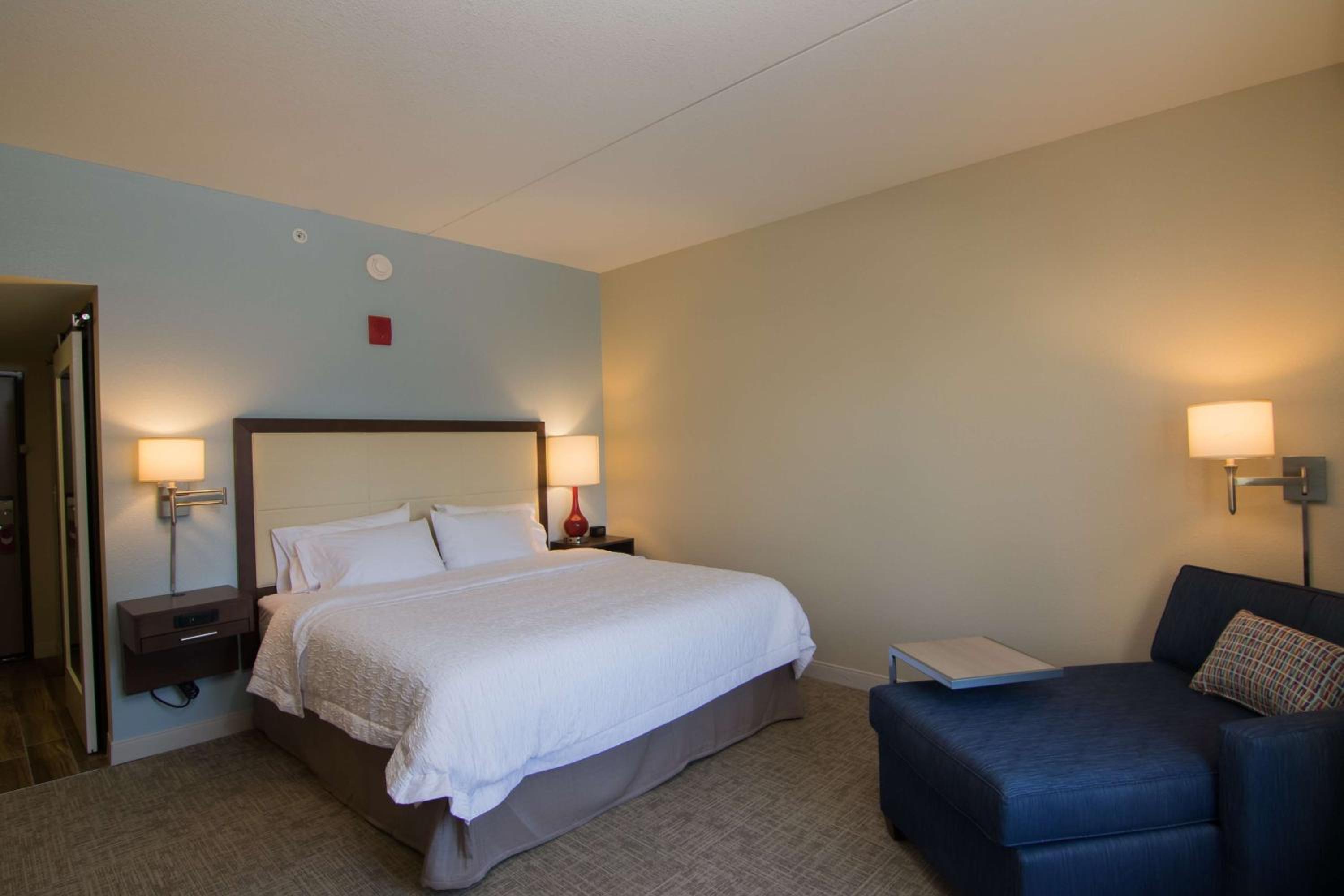 Executive King Room - Non-Smoking