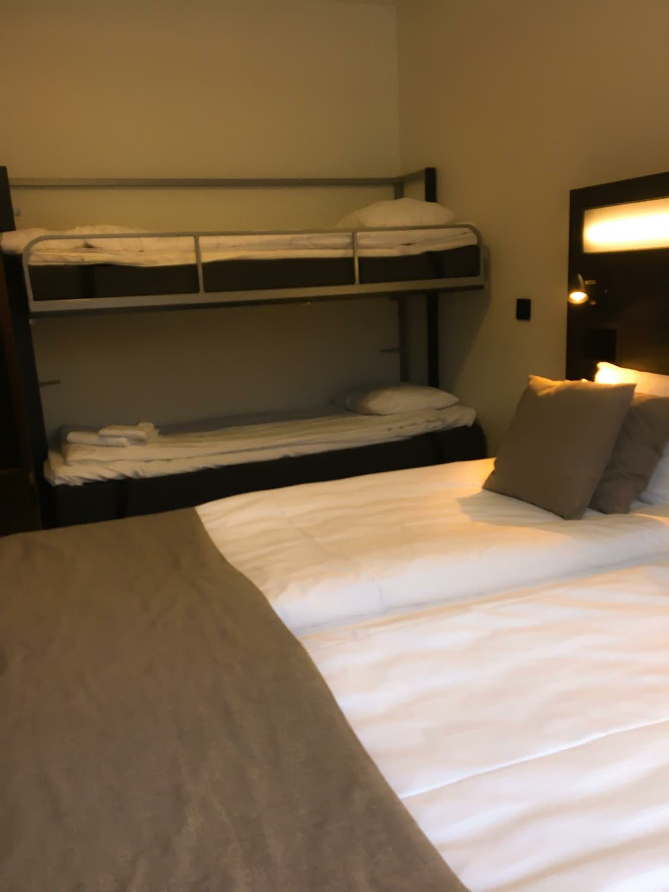 Family Twin Room 