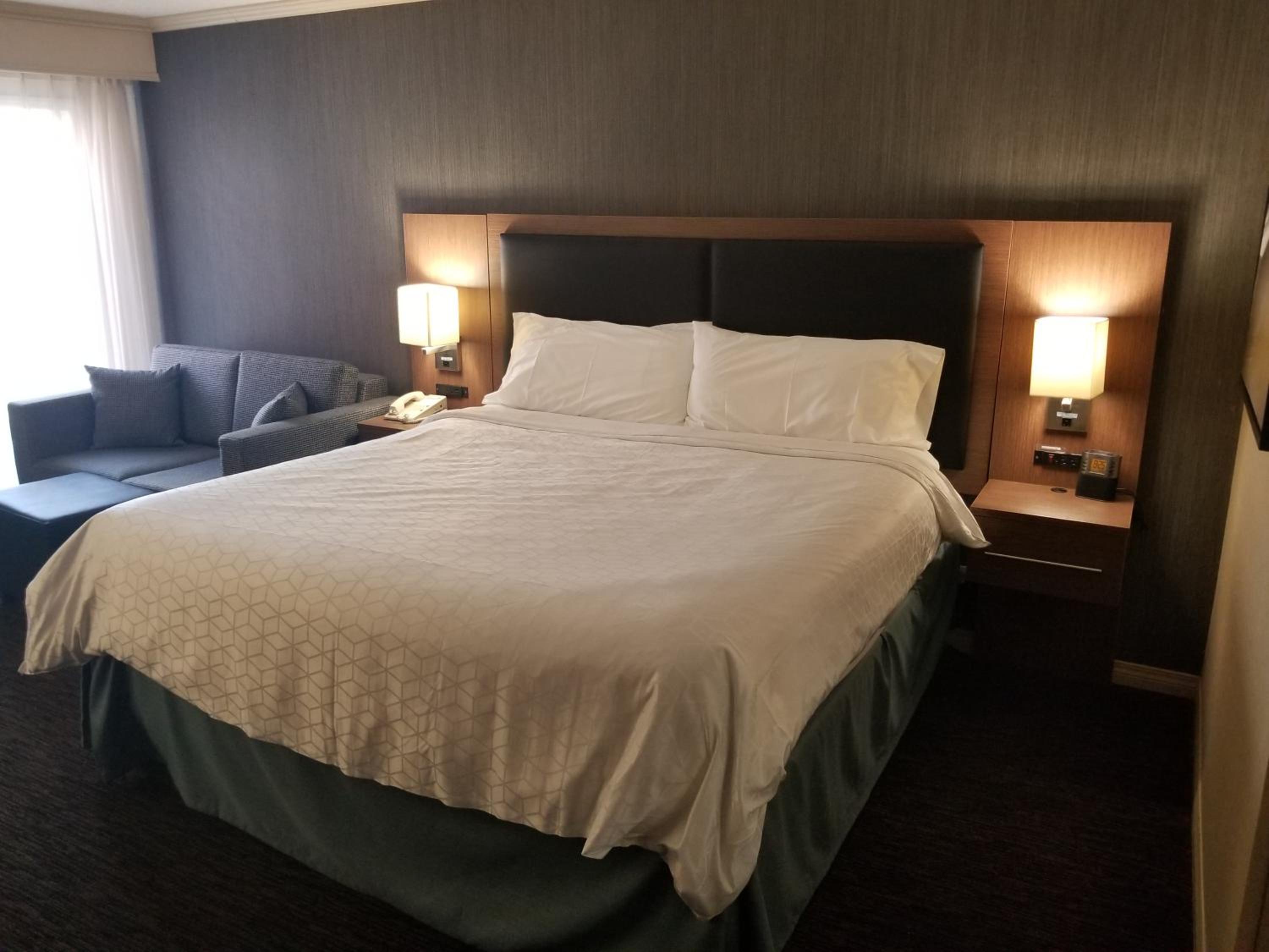 Executive King Room